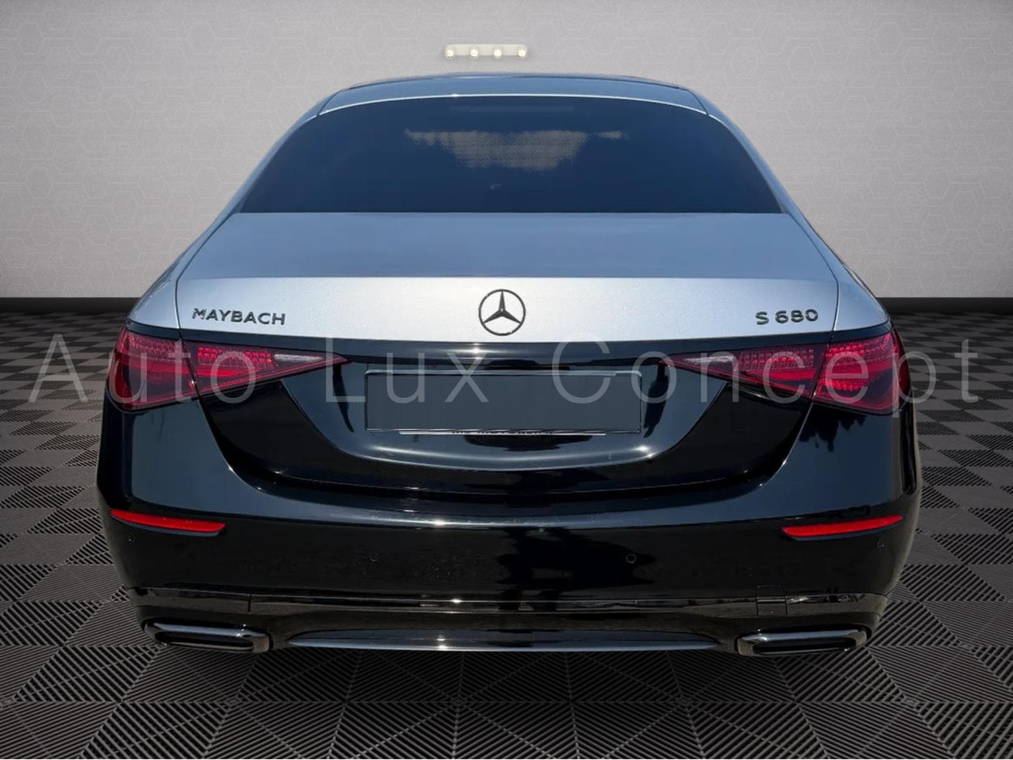 Mercedes S 680 Maybach Maybach 4MATIC Night Series (2023) - Photo 5