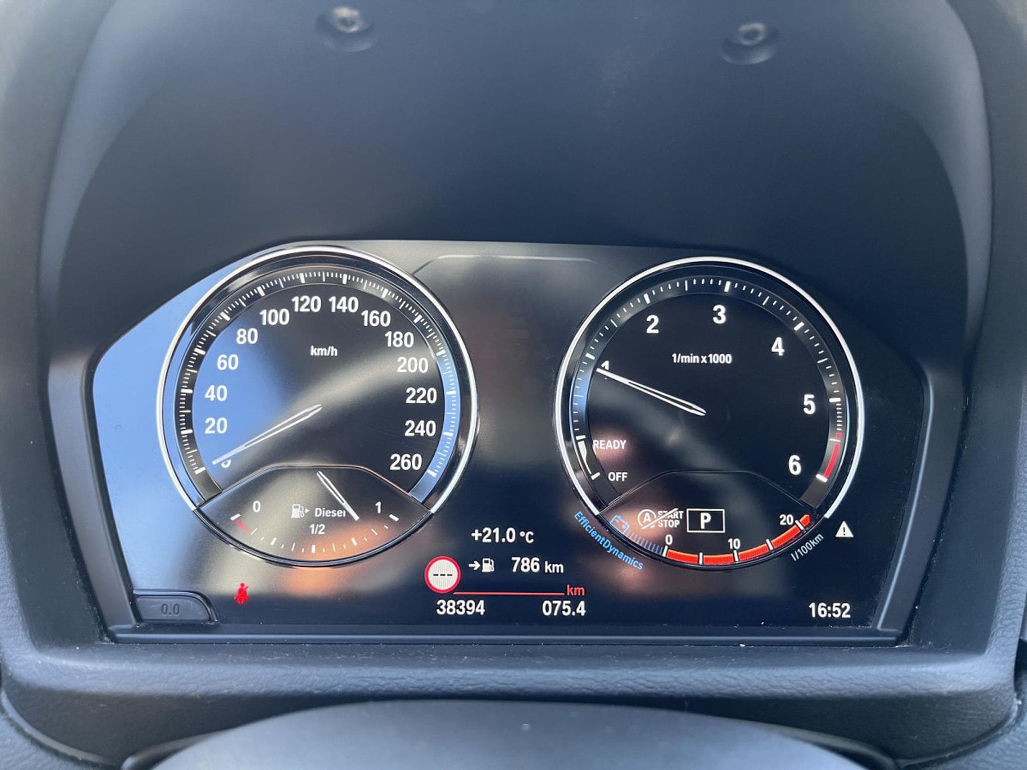 BMW X1 sDrive16dA 116PK (2022) - Photo 13