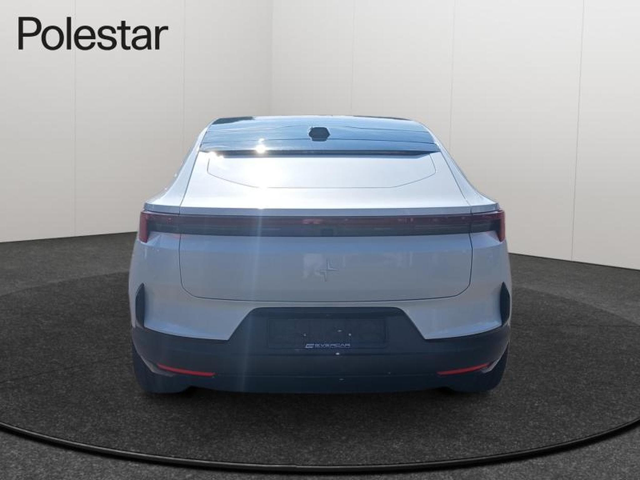 Polestar 4 Dual Motor Performance / Electrique (2024) - Foto 6