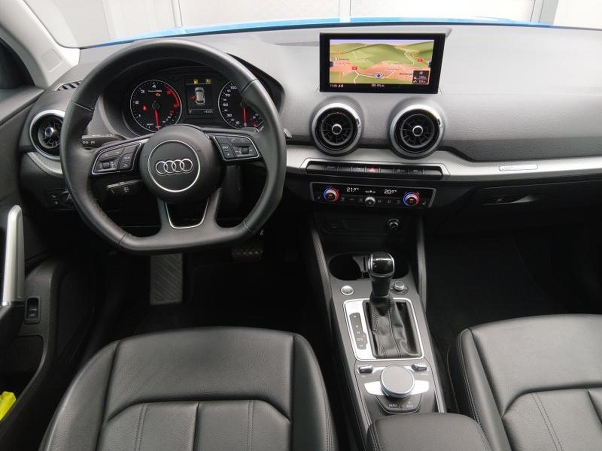 Audi Q2 S-line 35 TDI s-tronic (2021) - Foto 8