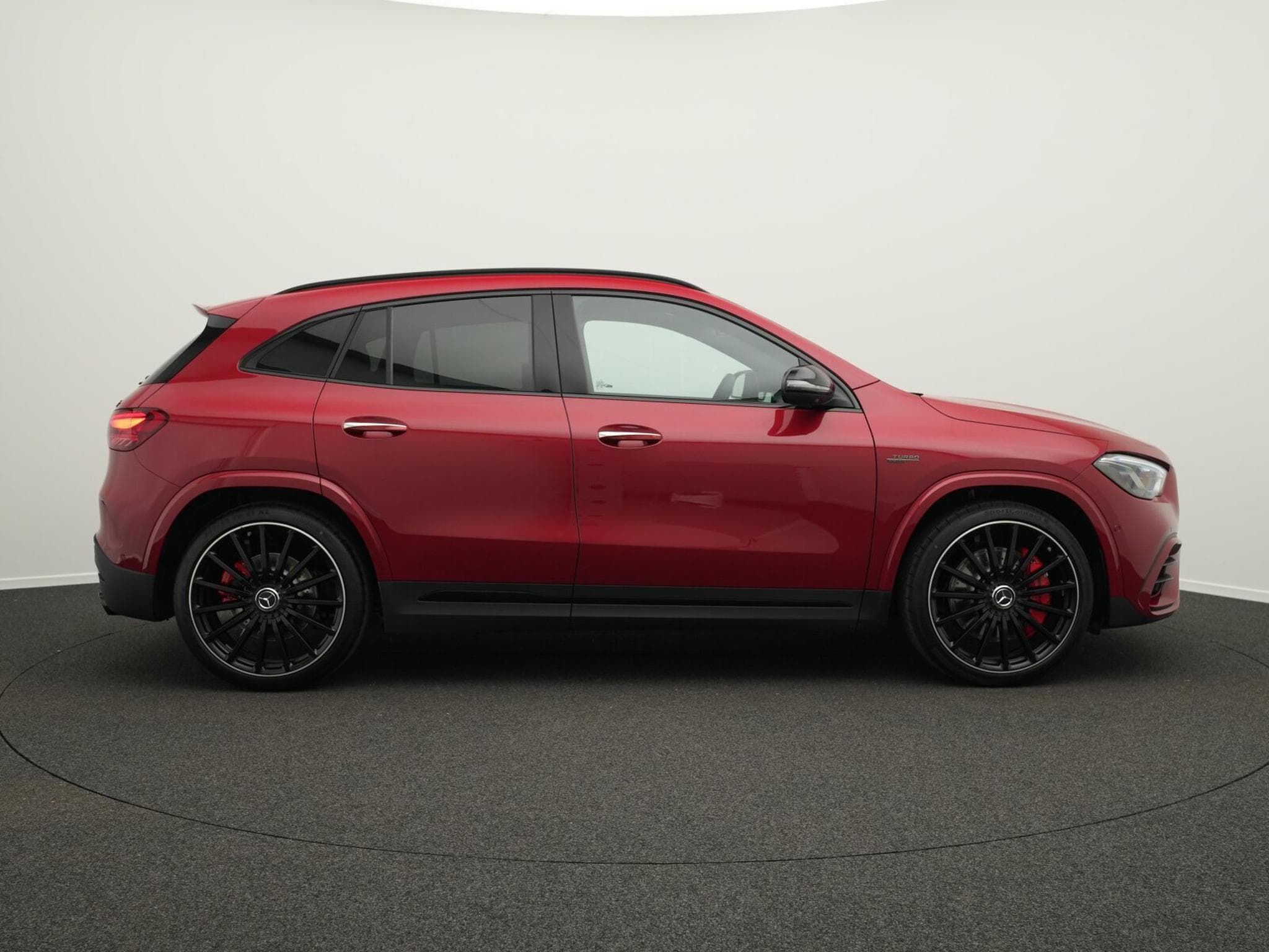 Mercedes GLA 45 AMG GLA 45 S 4MATIC+ verfügbar ab 15.09.2026 mit 5.000 Km (2026) - Photo 5