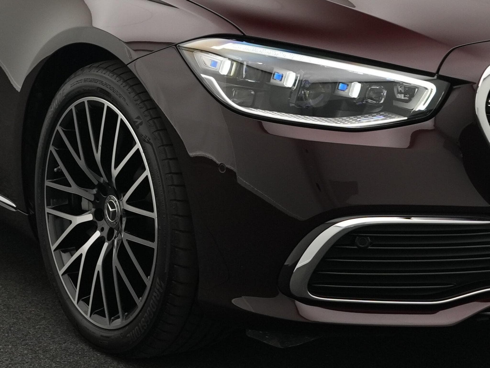 Mercedes S 450 d 4M Pano+E-Active+Burm +20"+Digital (2025) - Foto 7