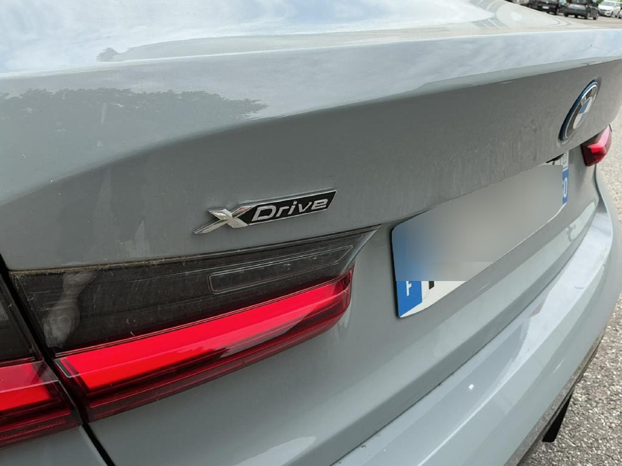 Bmw 330 3er - 330e xDrive M Sport (EURO 6e) SOH 100 % (2025) - Foto 19
