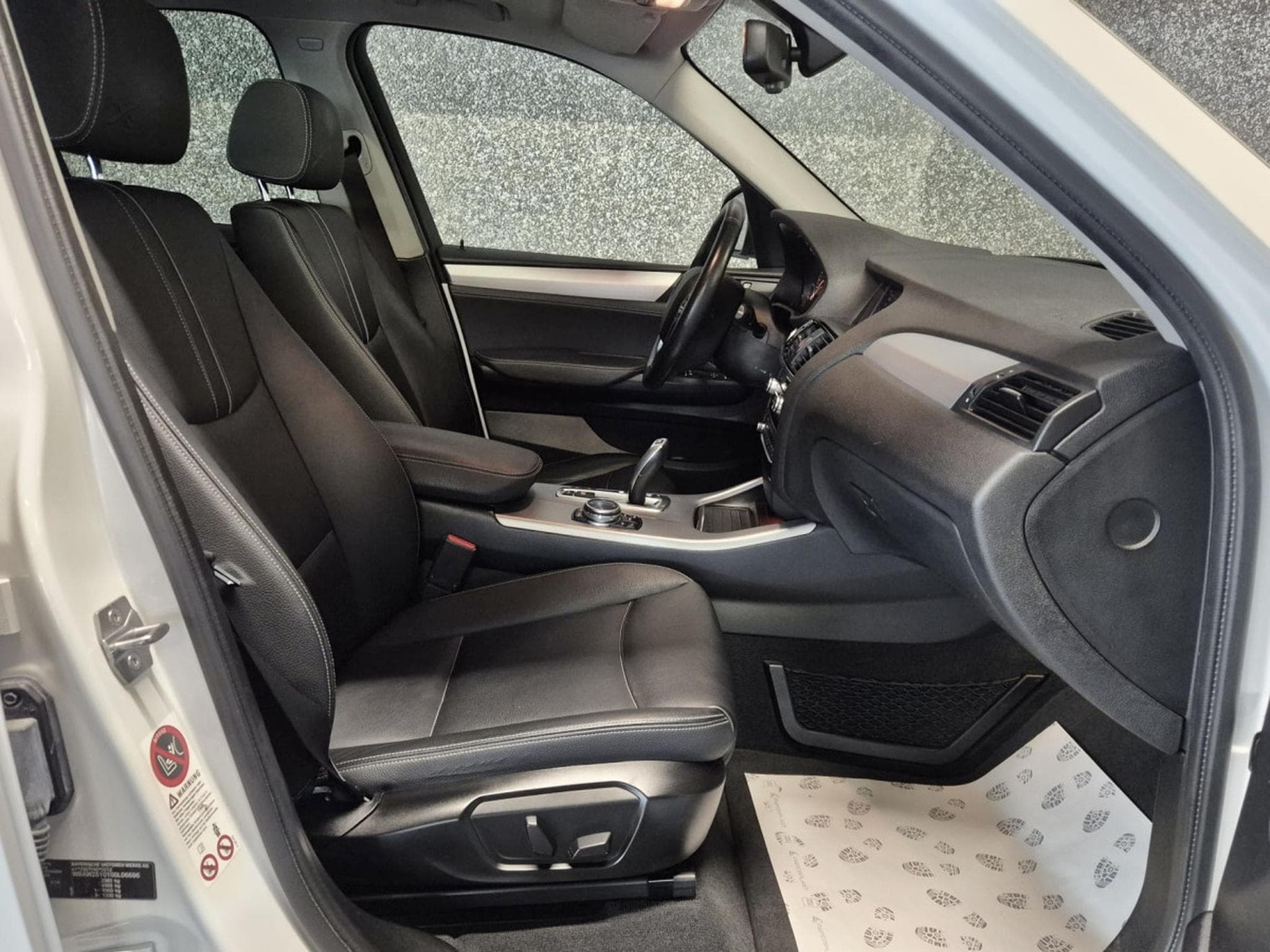 BMW X3 20D XDRIVE XLINE HEAD UP PANO CUIR NAVI 1 HAND (2014) - Foto 4