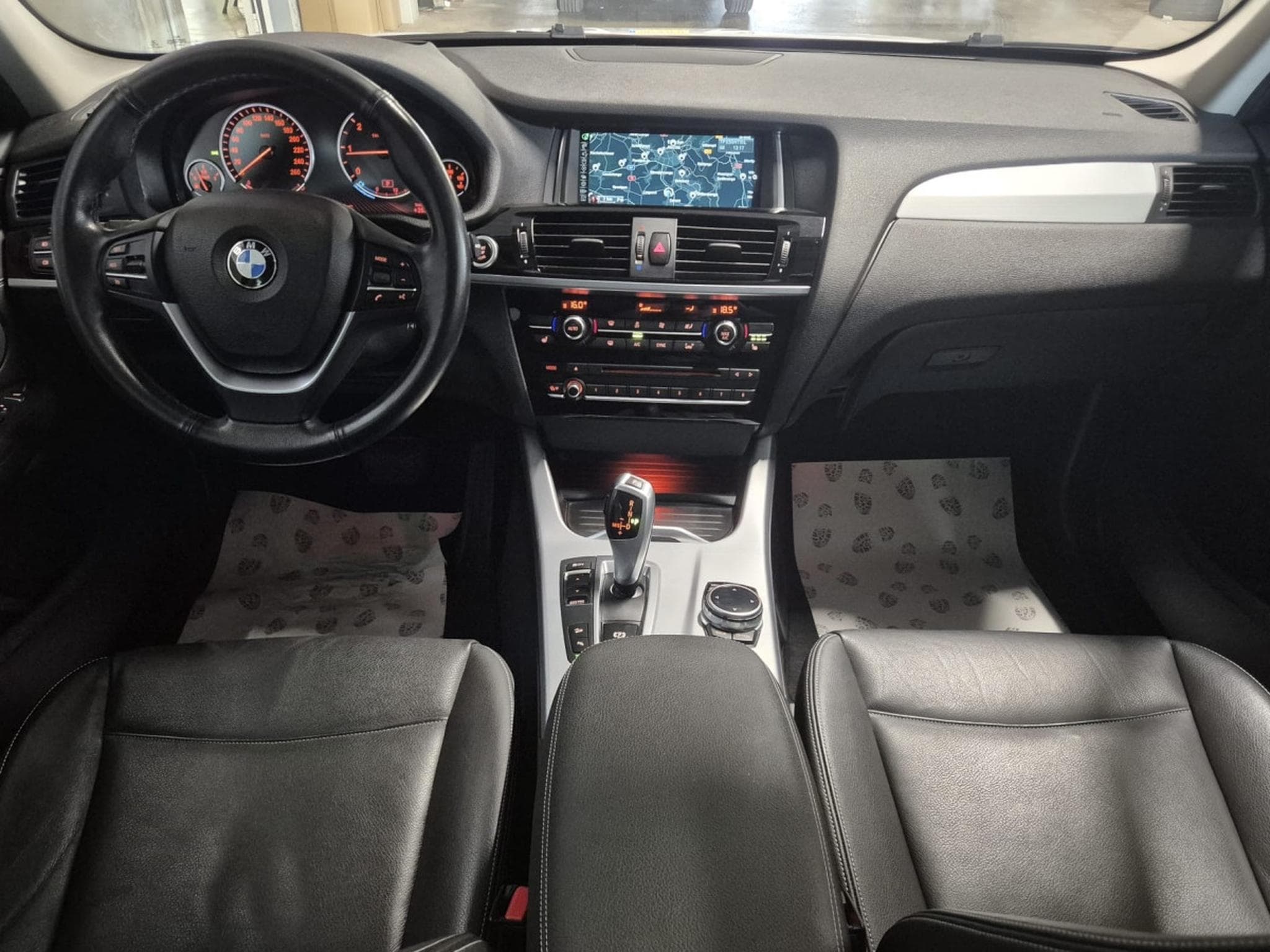 BMW X3 20D XDRIVE XLINE HEAD UP PANO CUIR NAVI 1 HAND (2014) - Foto 7