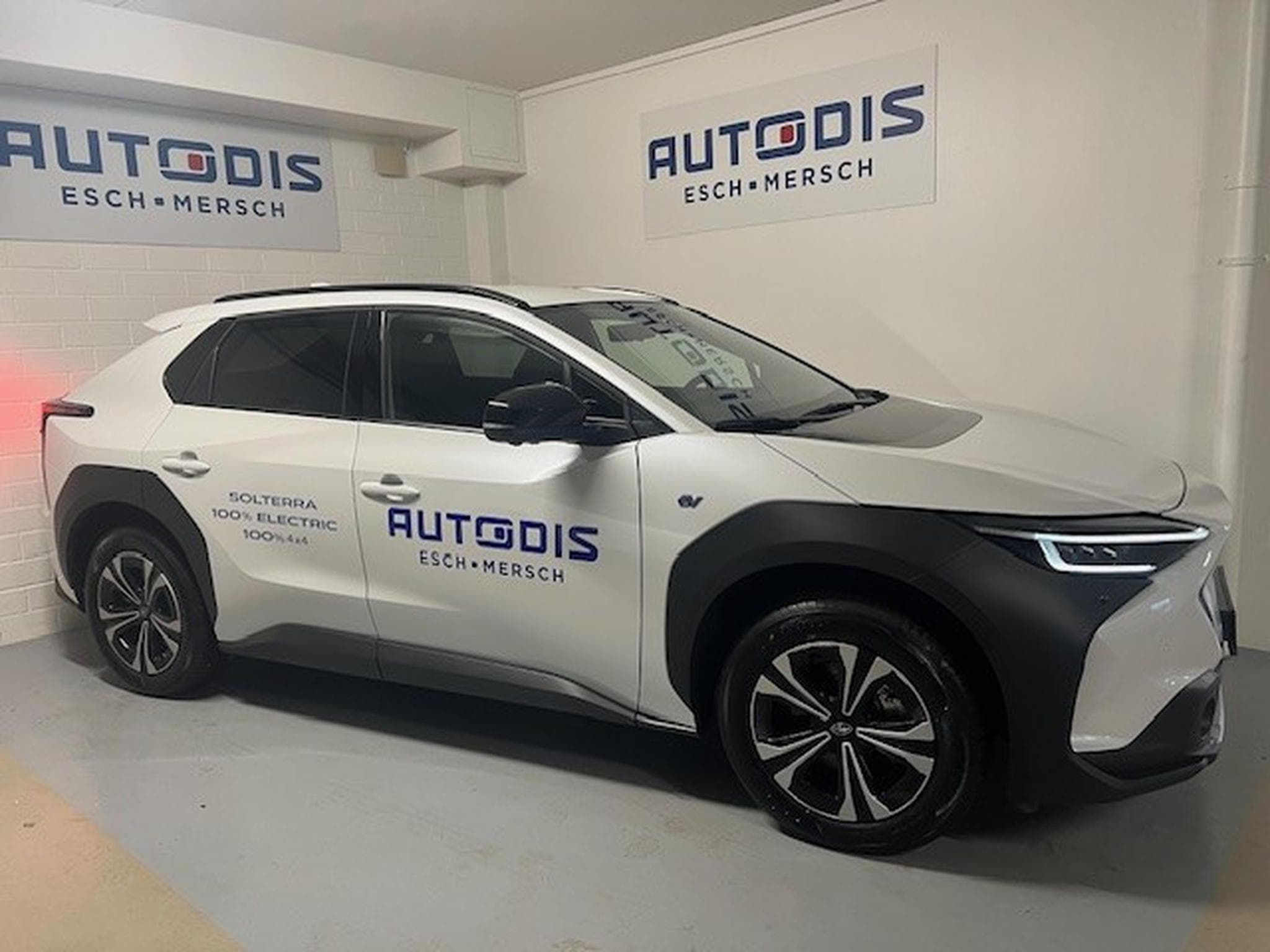 Subaru Solterra EV 71.4KH COMFORT (2023) - Photo 2