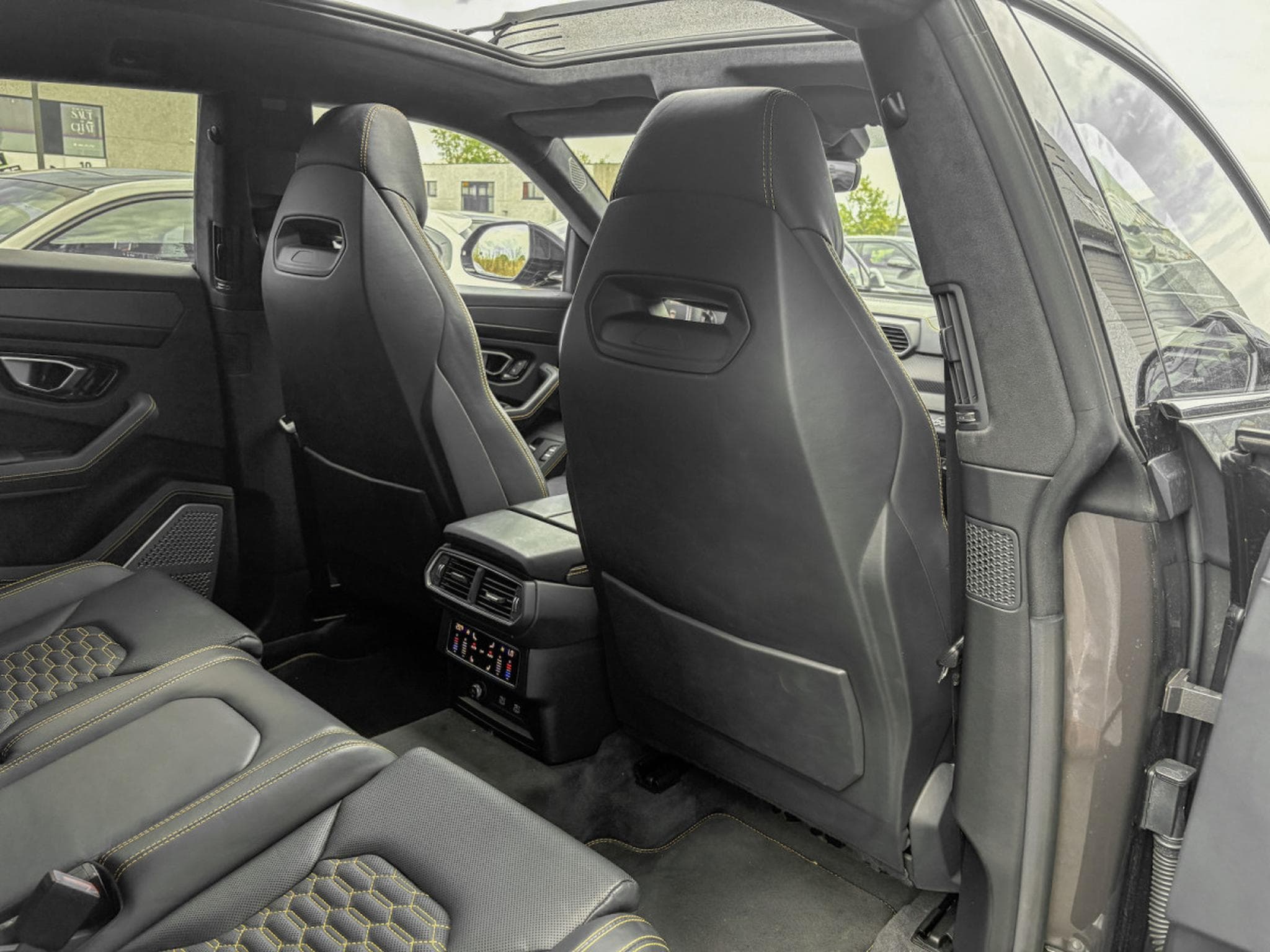 Lamborghini Urus URUS S | Bang & Olufsen 3D | Carbone | 23" (2023) - Foto 13