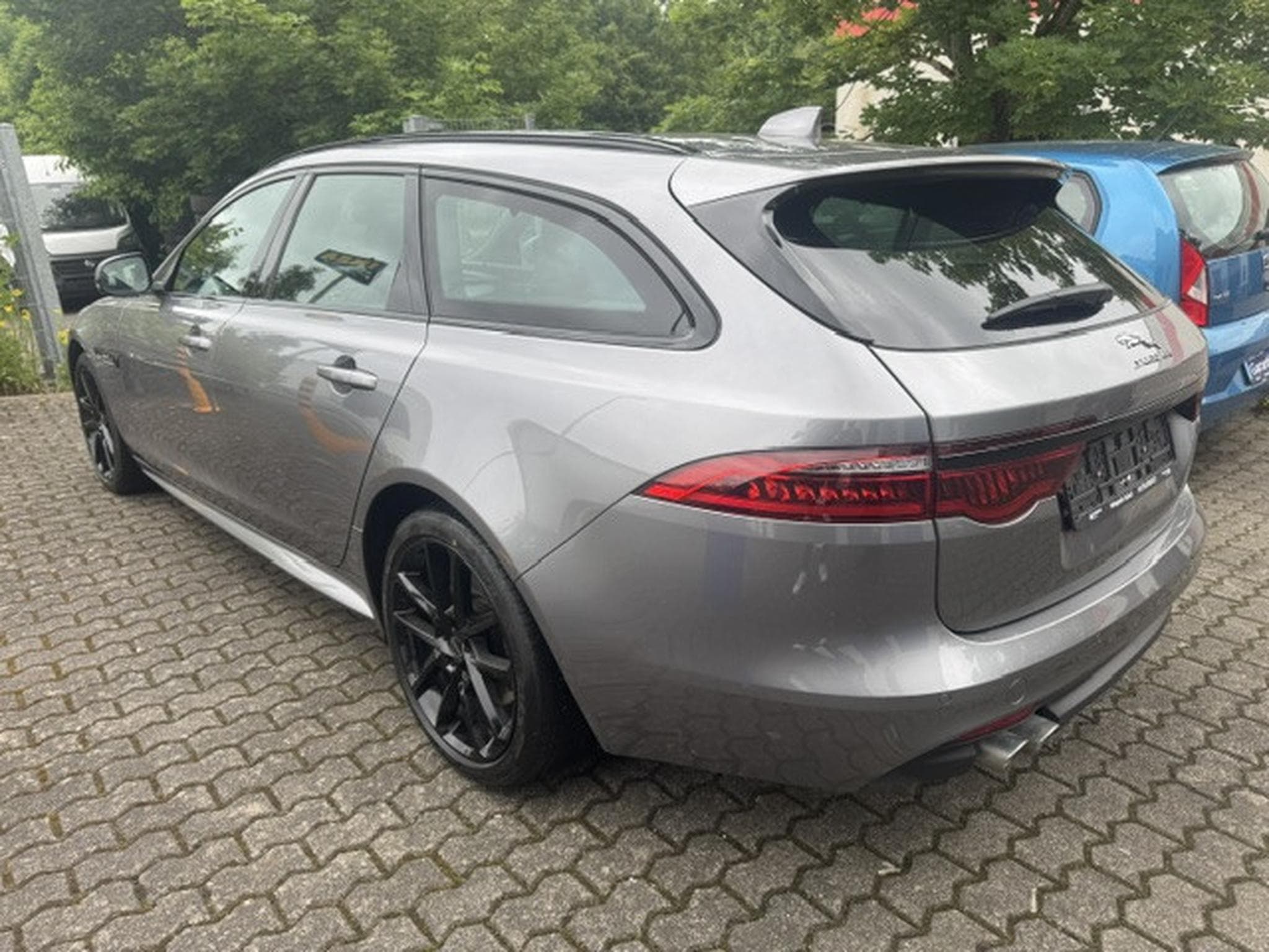 Jaguar XF JAGUAR XF 2.0 D R-SPORT PANORAMA LEDER NAVI KAMERA KEYLESS (2020) - Foto 12