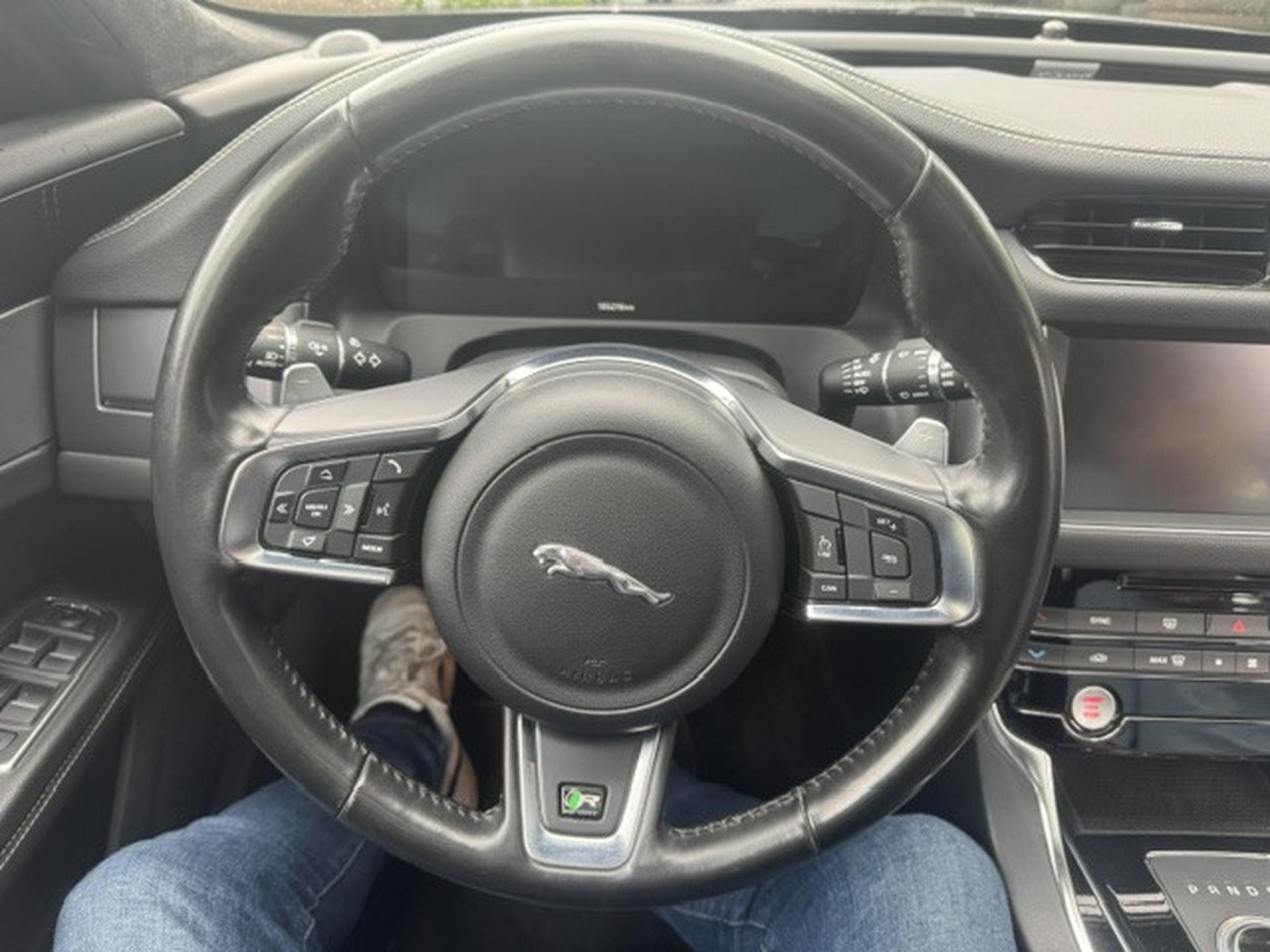 Jaguar XF JAGUAR XF 2.0 D R-SPORT PANORAMA LEDER NAVI KAMERA KEYLESS (2020) - Foto 16