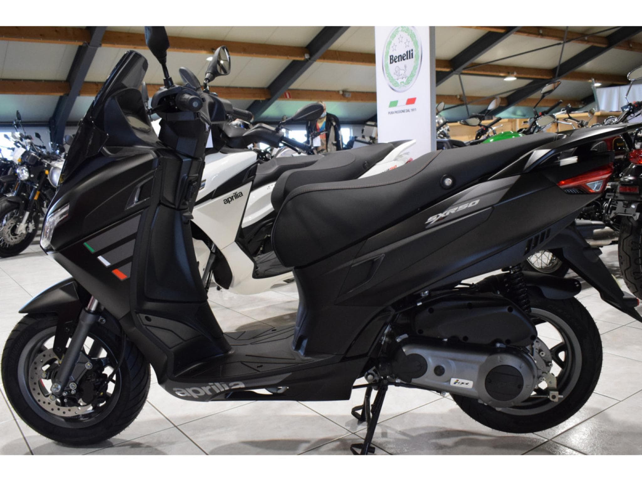 Aprilia SX R CLASSE B 45/KM/H (2026) - Foto 4