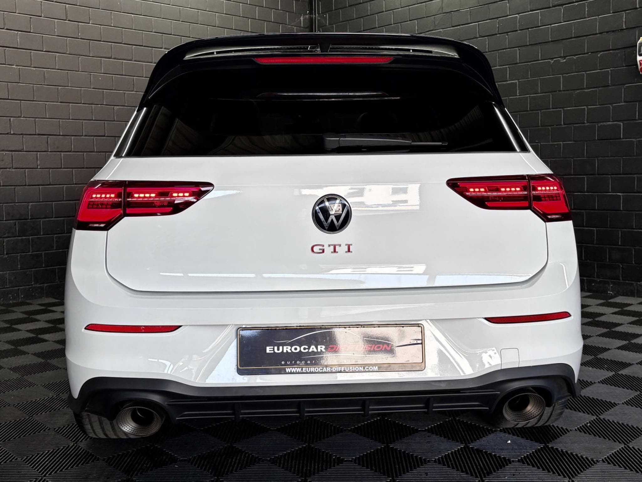 VW Golf GTI Clubsport 2.0 TSI 300 CV DSG7 *PACK PERF* AKRA* MATRIX * (2024) - Foto 5