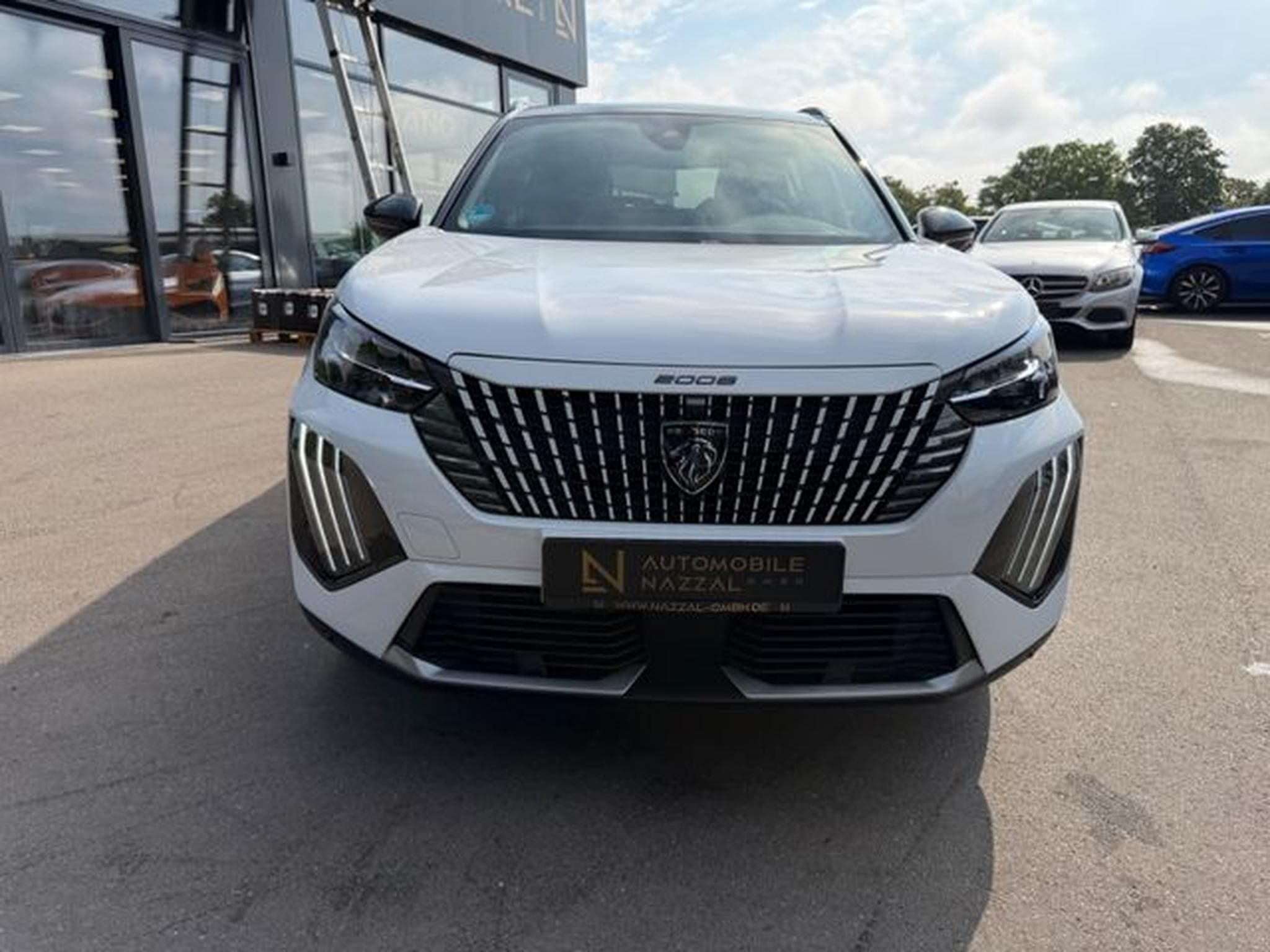 Peugeot 2008 2008 HYBRID GT AUT.*LED*NAVI*PANORAMA*MASSAGE* (2024) - Photo 3