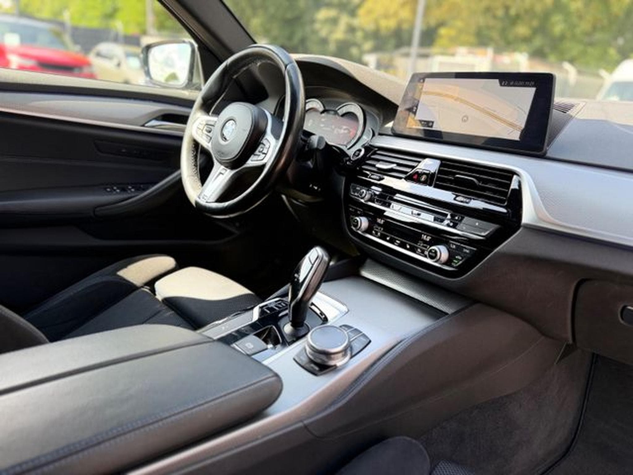 BMW M550 M550i xDRIVE*LIM*2.HD*LED*KAMERA*SHZ*COC*TOP* (2018) - Photo 15