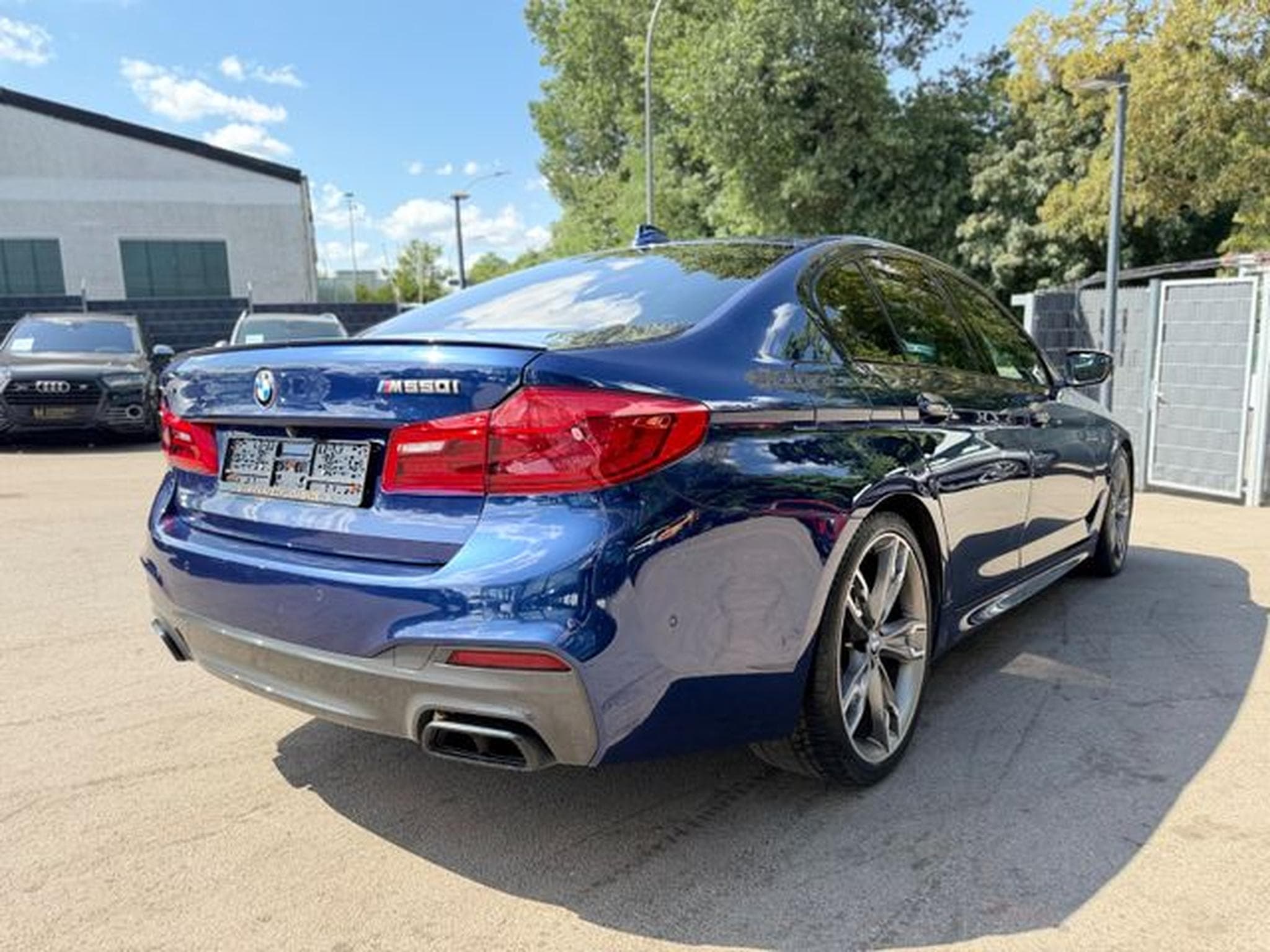 BMW M550 M550i xDRIVE*LIM*2.HD*LED*KAMERA*SHZ*COC*TOP* (2018) - Photo 9