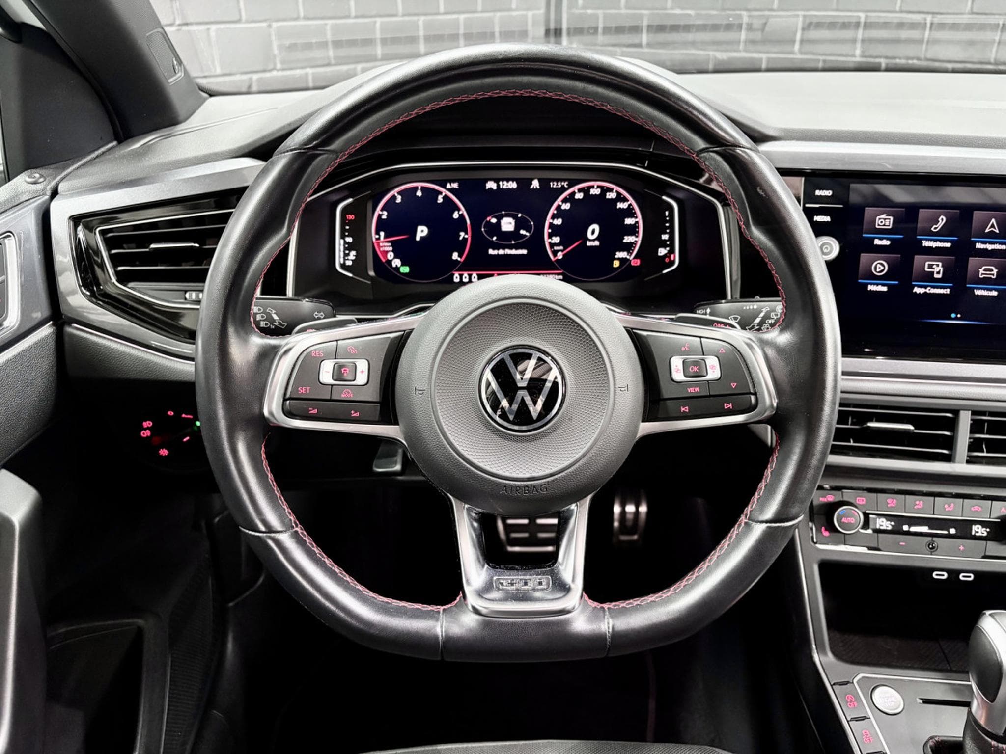VW Polo 2.0 TSI 207 CV DSG7 *BEATS* PANO *CAM* (2022) - Foto 10
