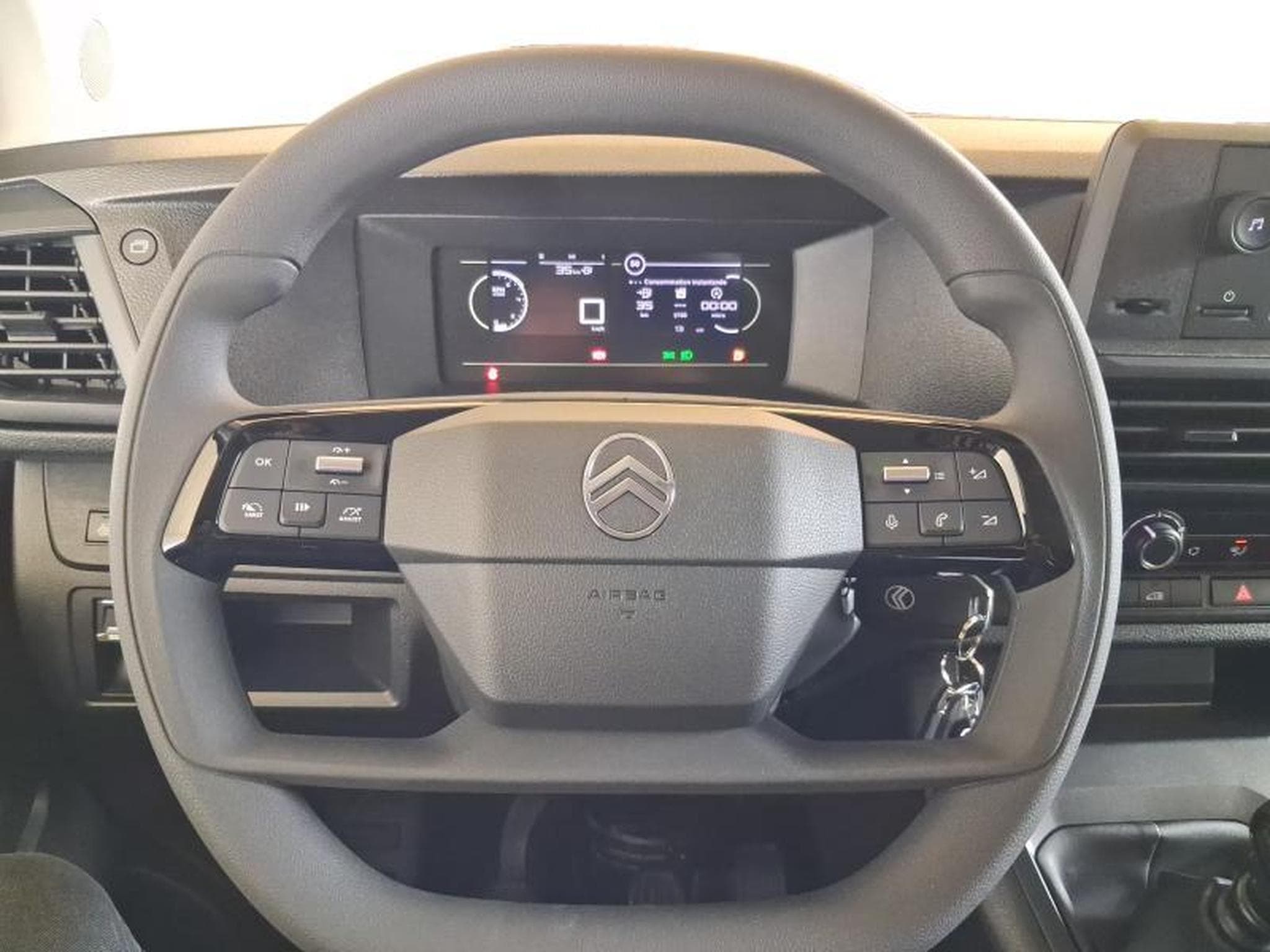 Citroen Jumpy M (2026) - Foto 9