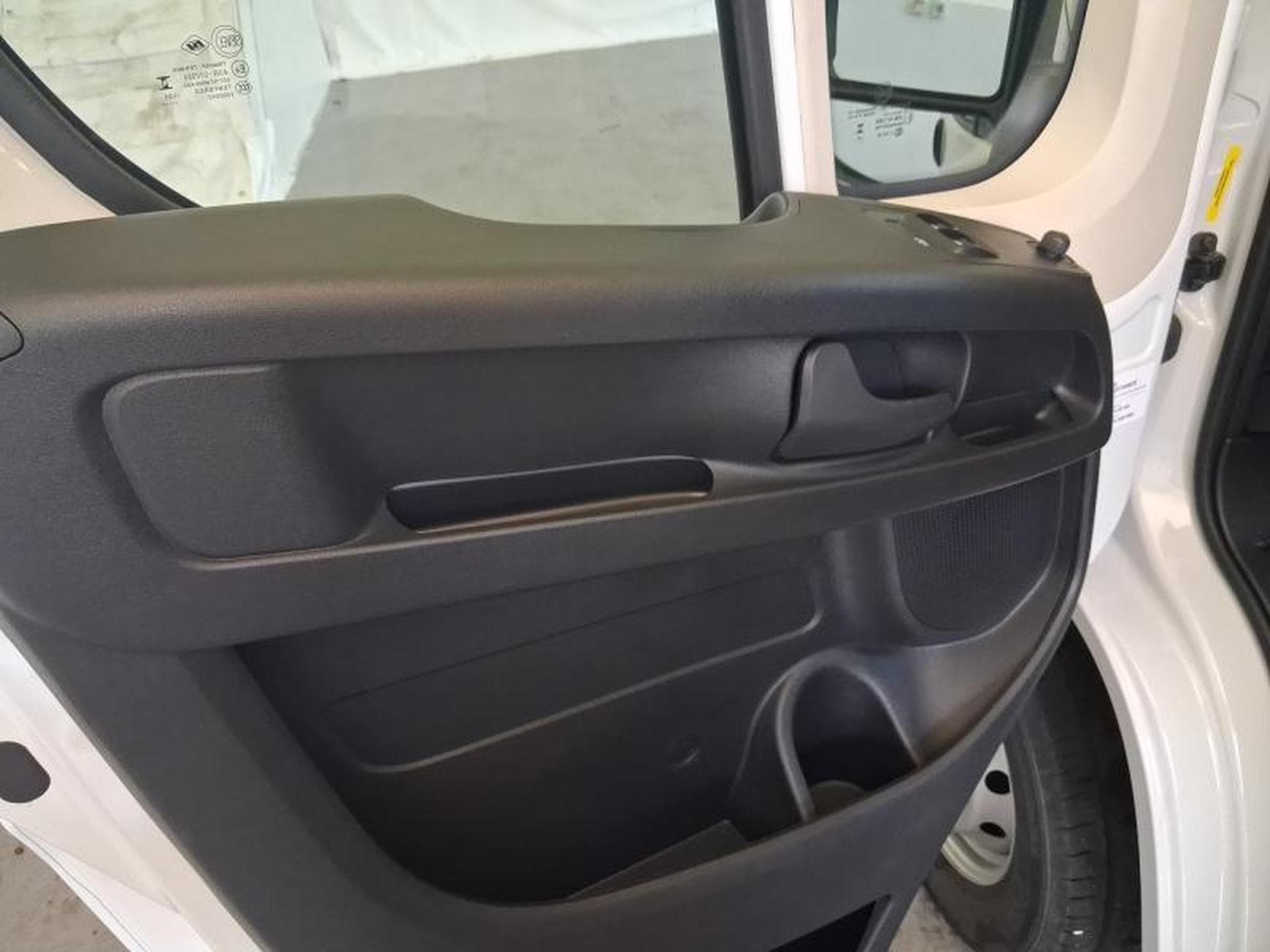 Opel Movano 35 L3H2 (2025) - Foto 10