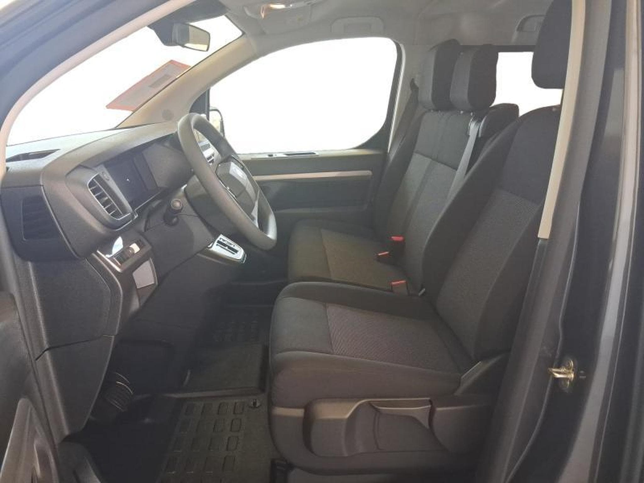 Citroen Spacetourer Plus (2026) - Foto 10