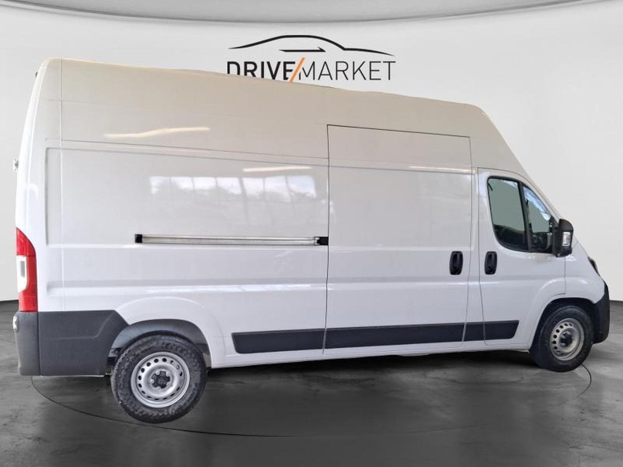 Peugeot Boxer 435 L3H3 (2026) - Foto 17