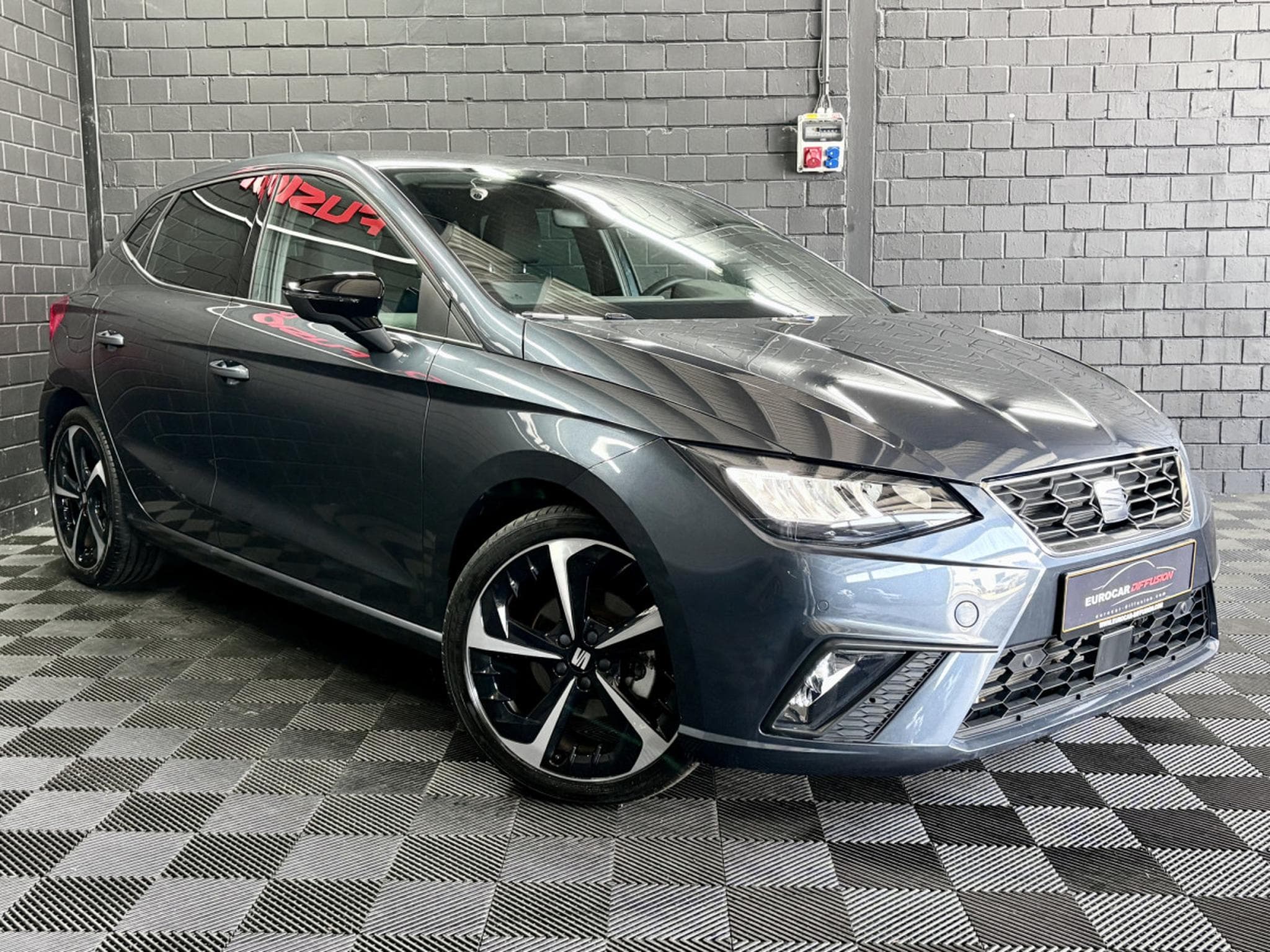 Seat Ibiza FR 115 CV  * Caméra * *Sièges Chauffants * (2025) - Foto 3
