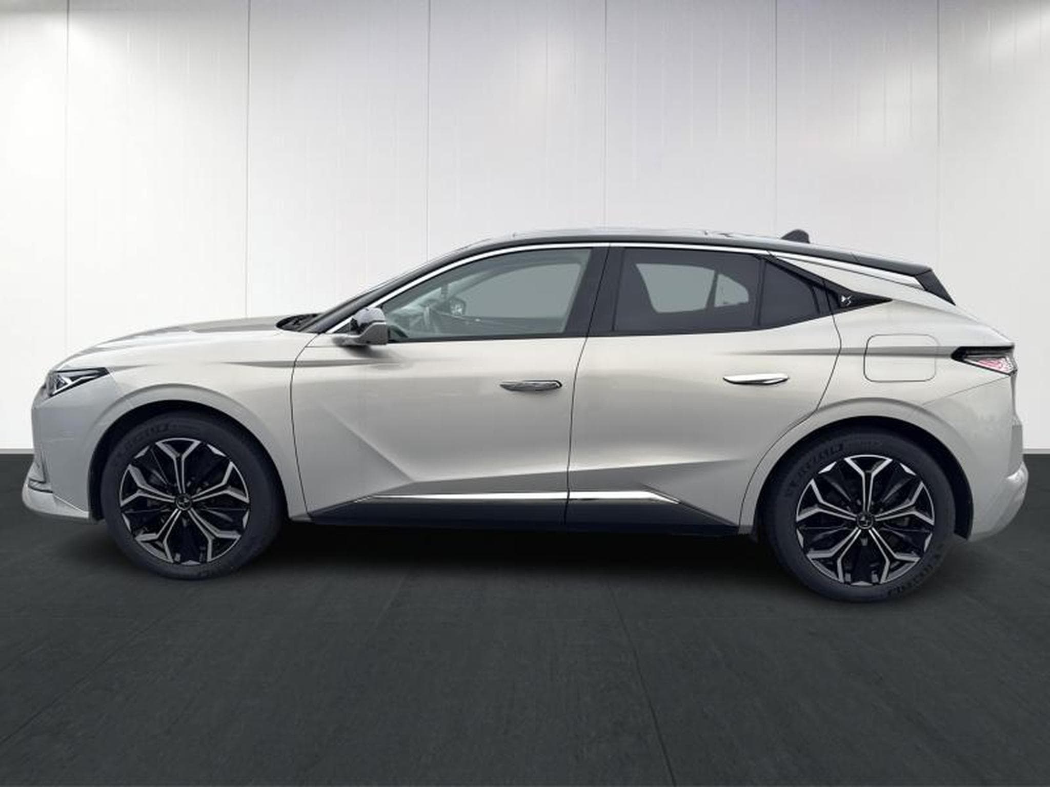 DS Automobiles DS4 Rivoli E-Tense 225 (2021) - Foto 7