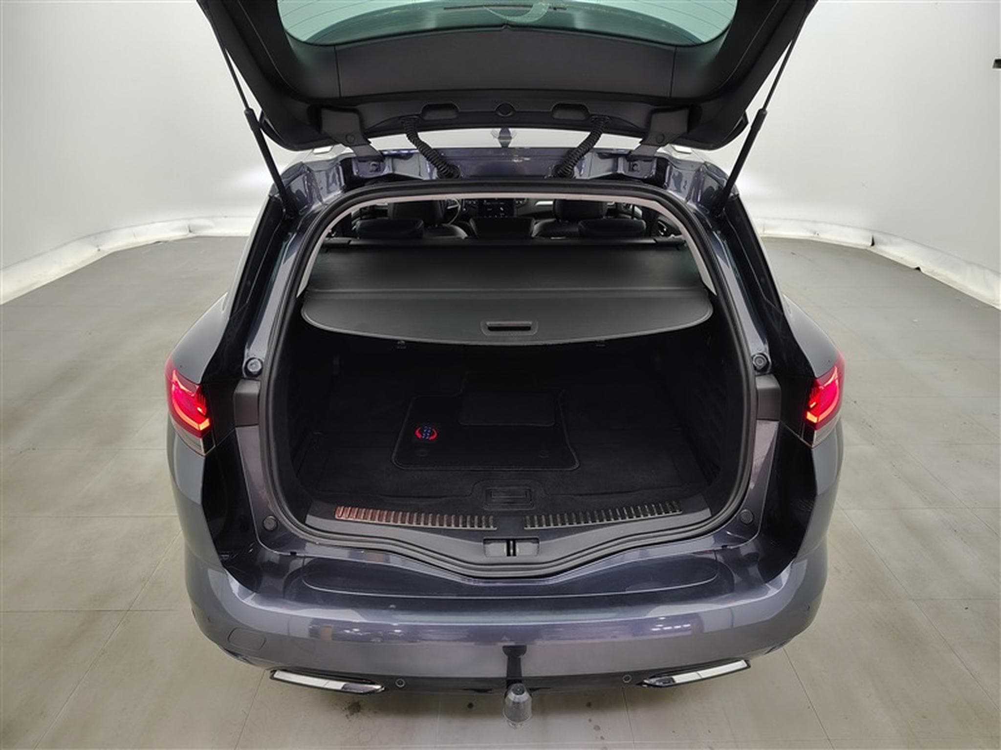 Renault Megane 1.33 TCe Edition One EDC GPF (EU6D) (2021) - Photo 14