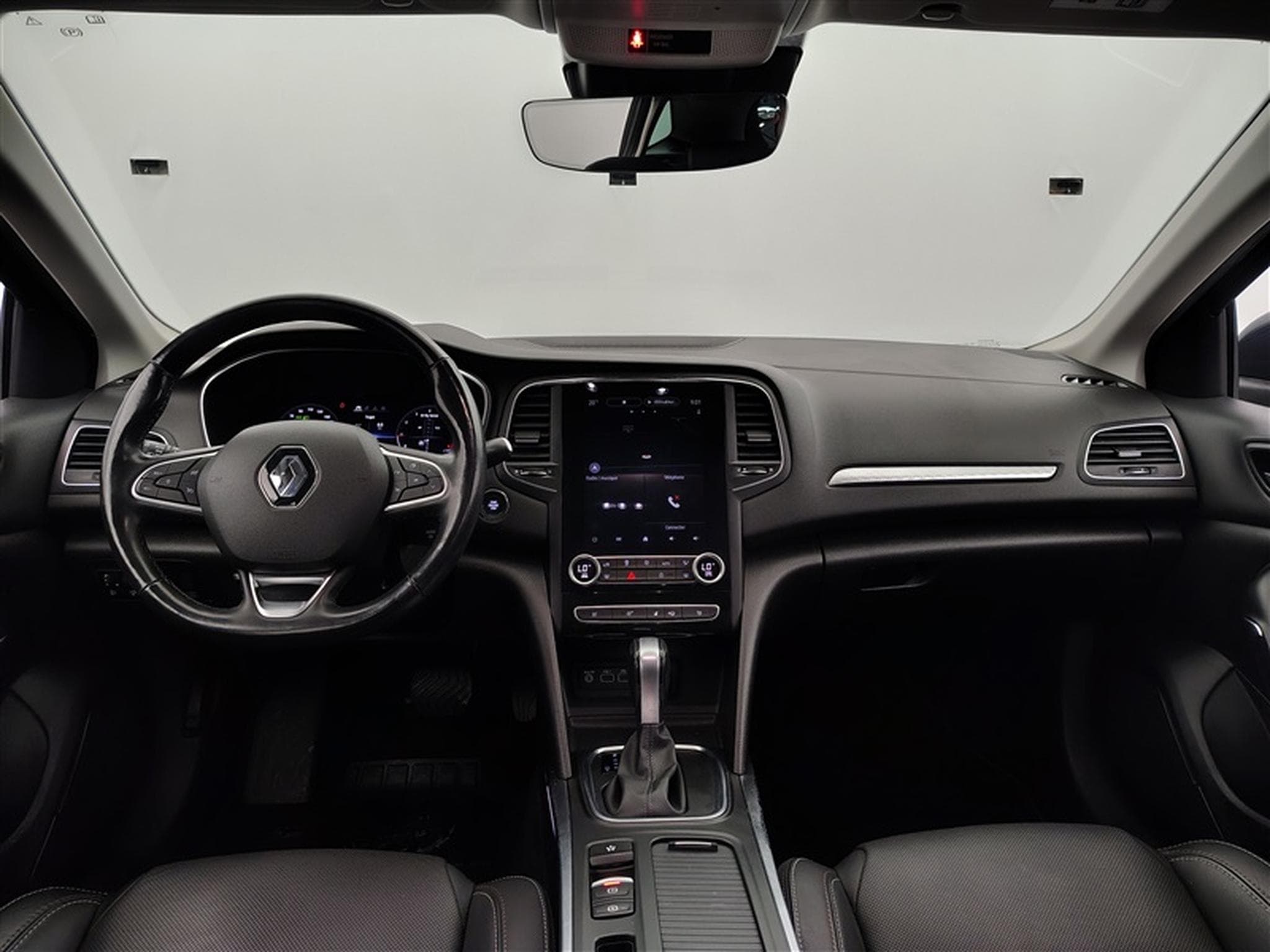 Renault Megane 1.33 TCe Edition One EDC GPF (EU6D) (2021) - Photo 8