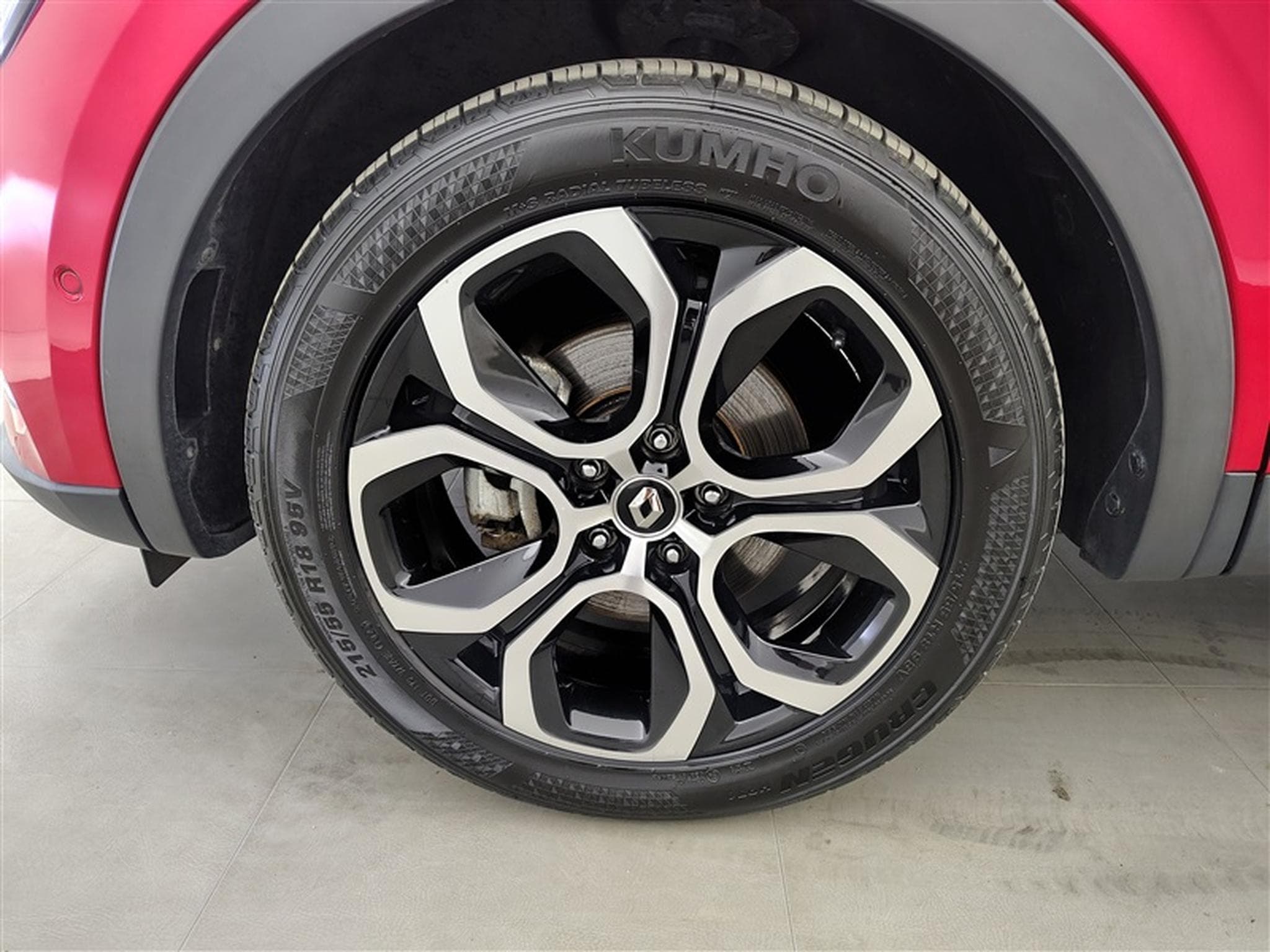 Renault Arkana E-TECH 1.6i Techno (2023) - Photo 6