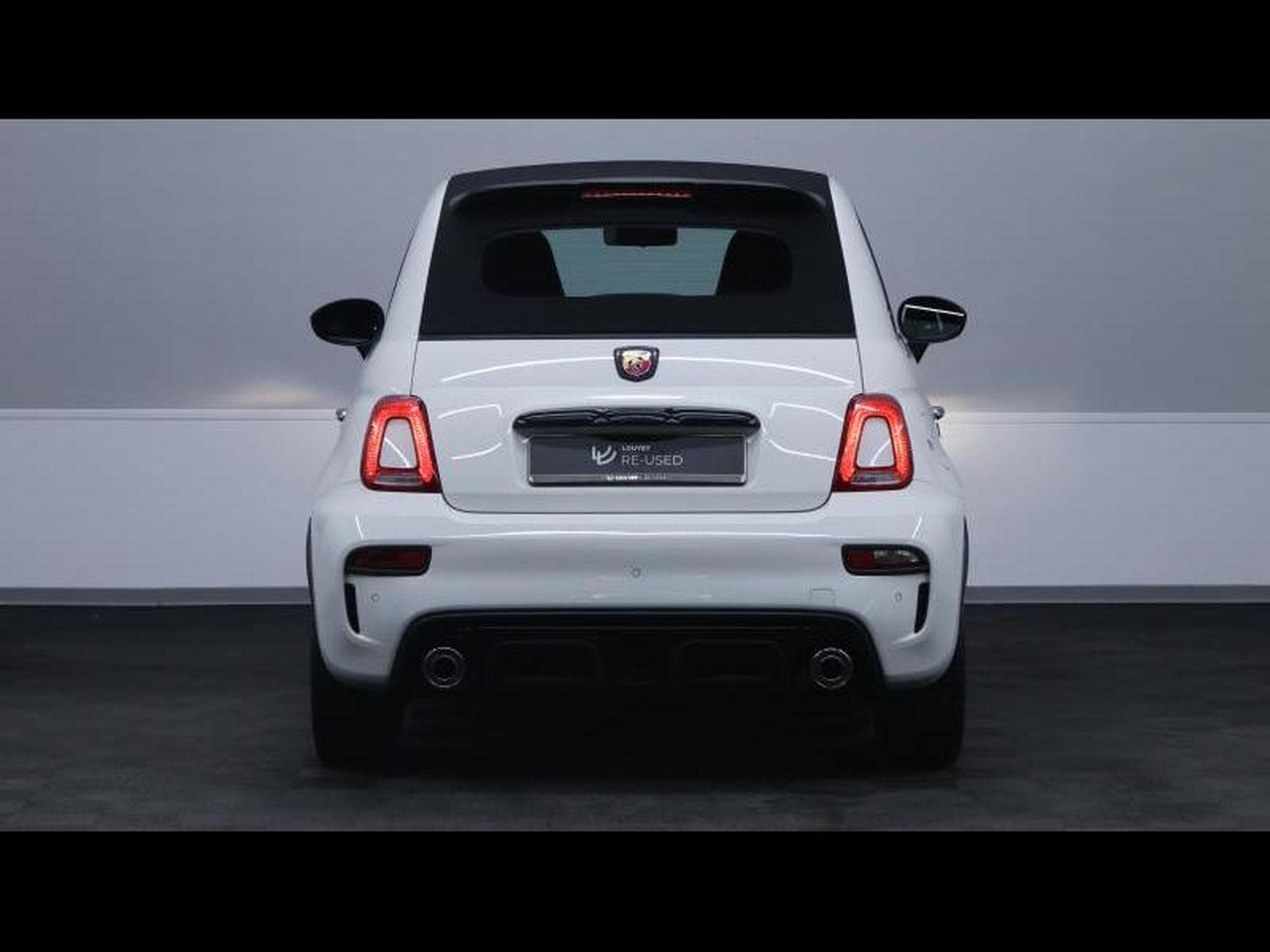 Abarth 500 C 1.4T-JET 145 cv Boite manuelle (2022) - Foto 8