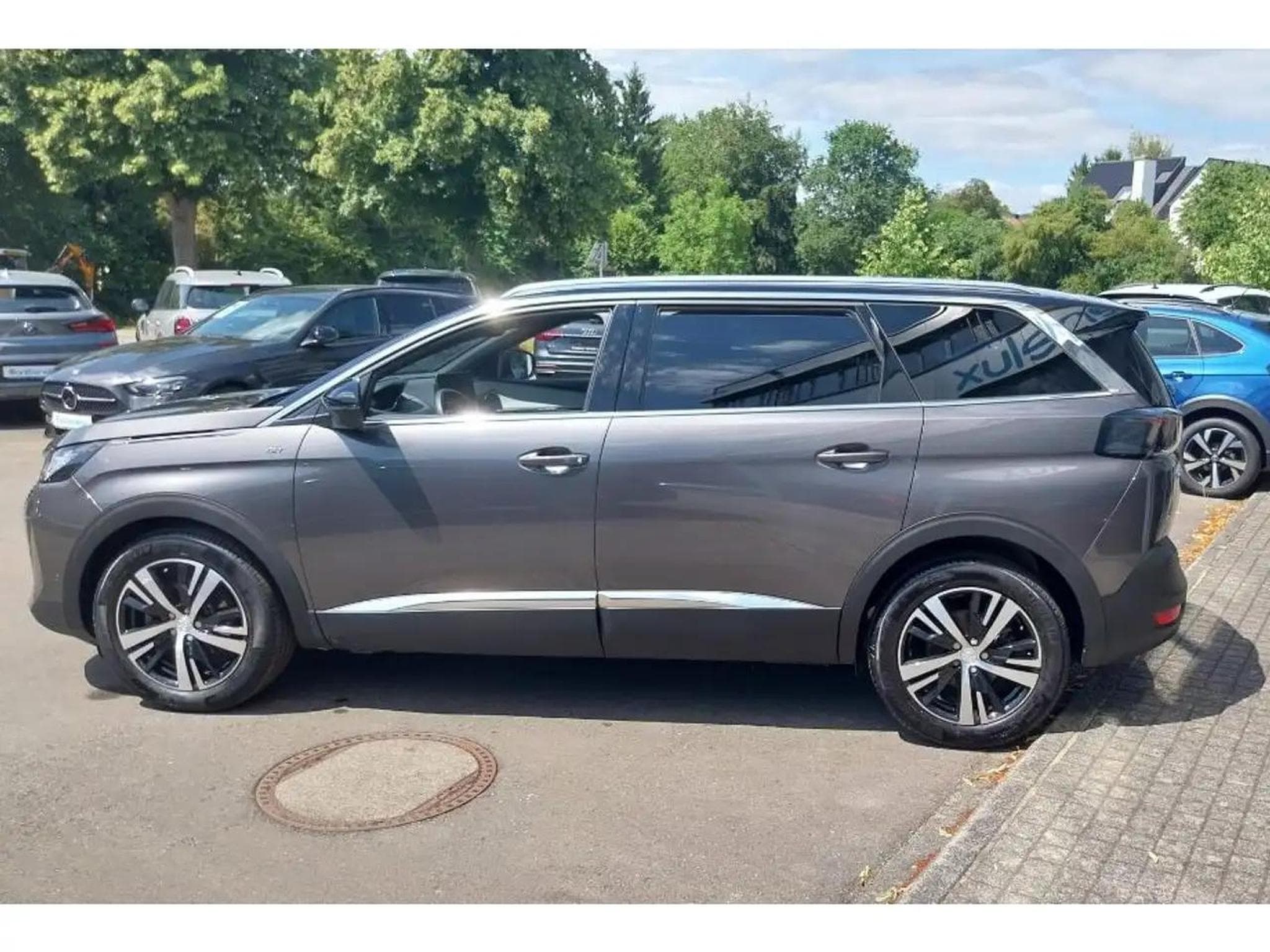 Peugeot 5008 (2024) - Photo 4