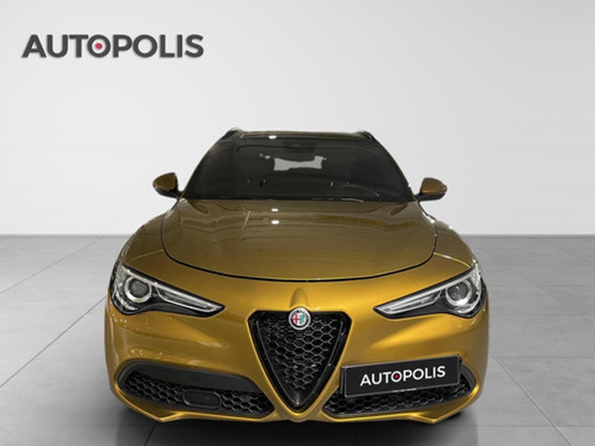 Alfa-Romeo Stelvio 2.0 280 GT Junior Ocra AWD (2022) - Photo 17
