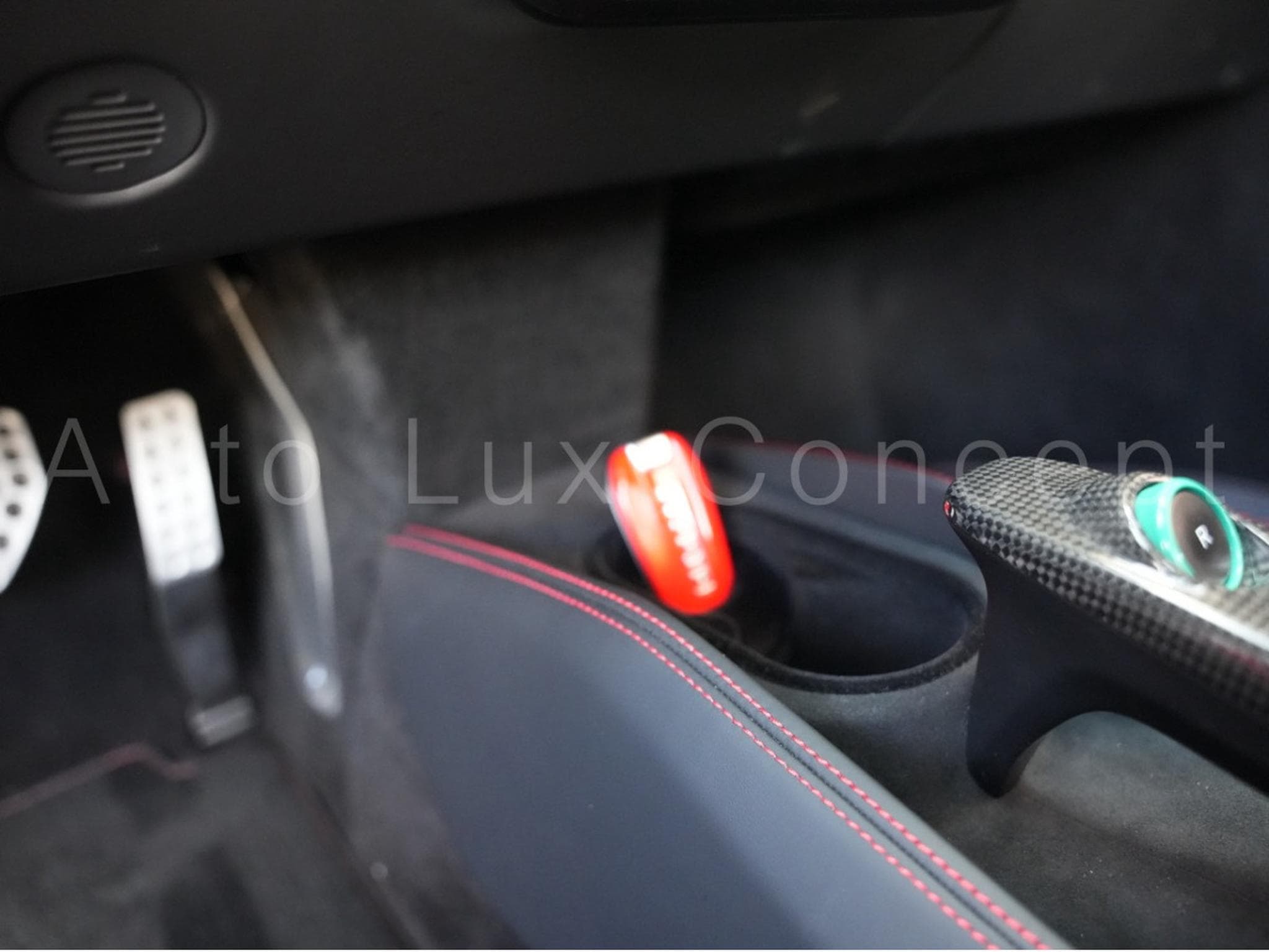 Ferrari F8 Tributo Full PPF/Carbon/Lift/Racing Seats/Passenger Display (2021) - Foto 26