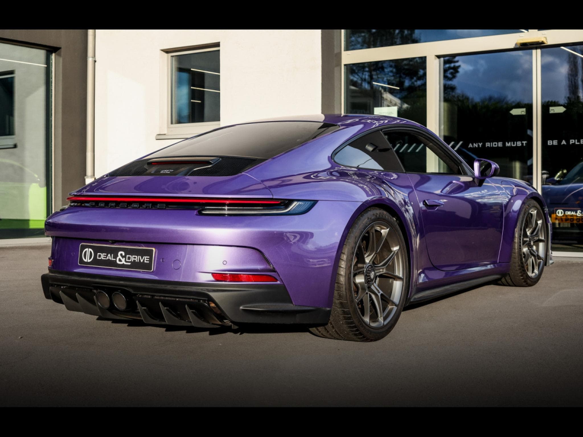 Porsche 911 (992.1) GT3 TOURING PDK – VIOLA PURPLE METALLIC PTS – PORSCH (2022) - Photo 7