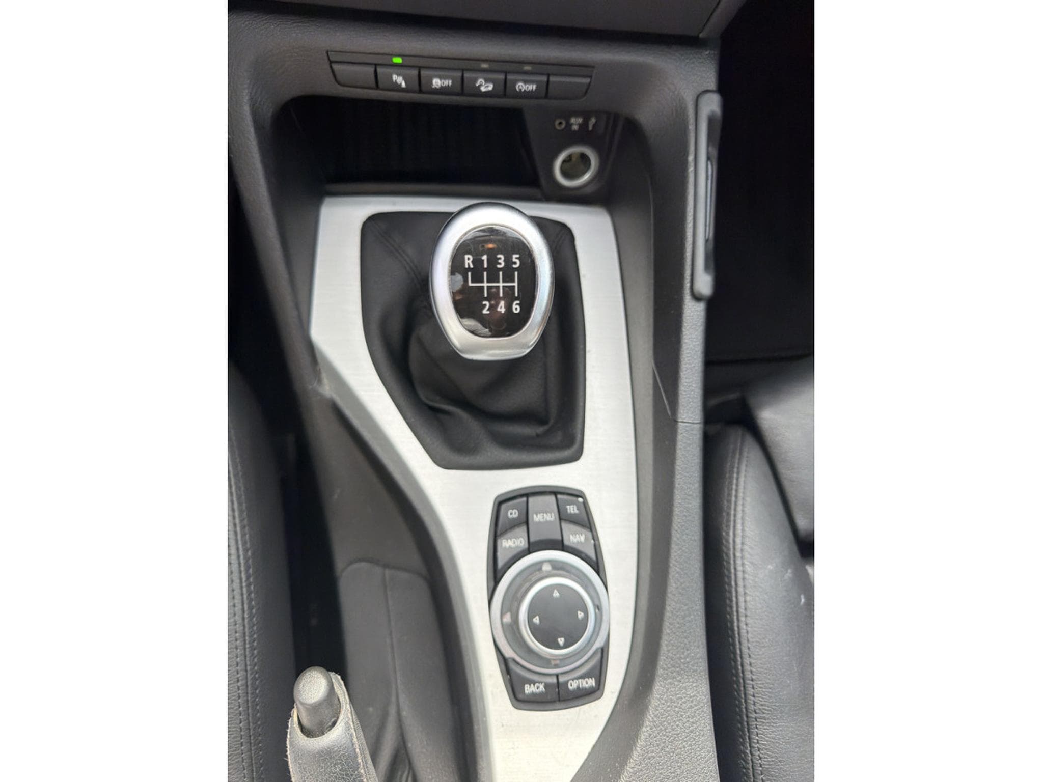 BMW X1 20D 143CV XDRIVE PACK LUXE (2011) - Photo 16