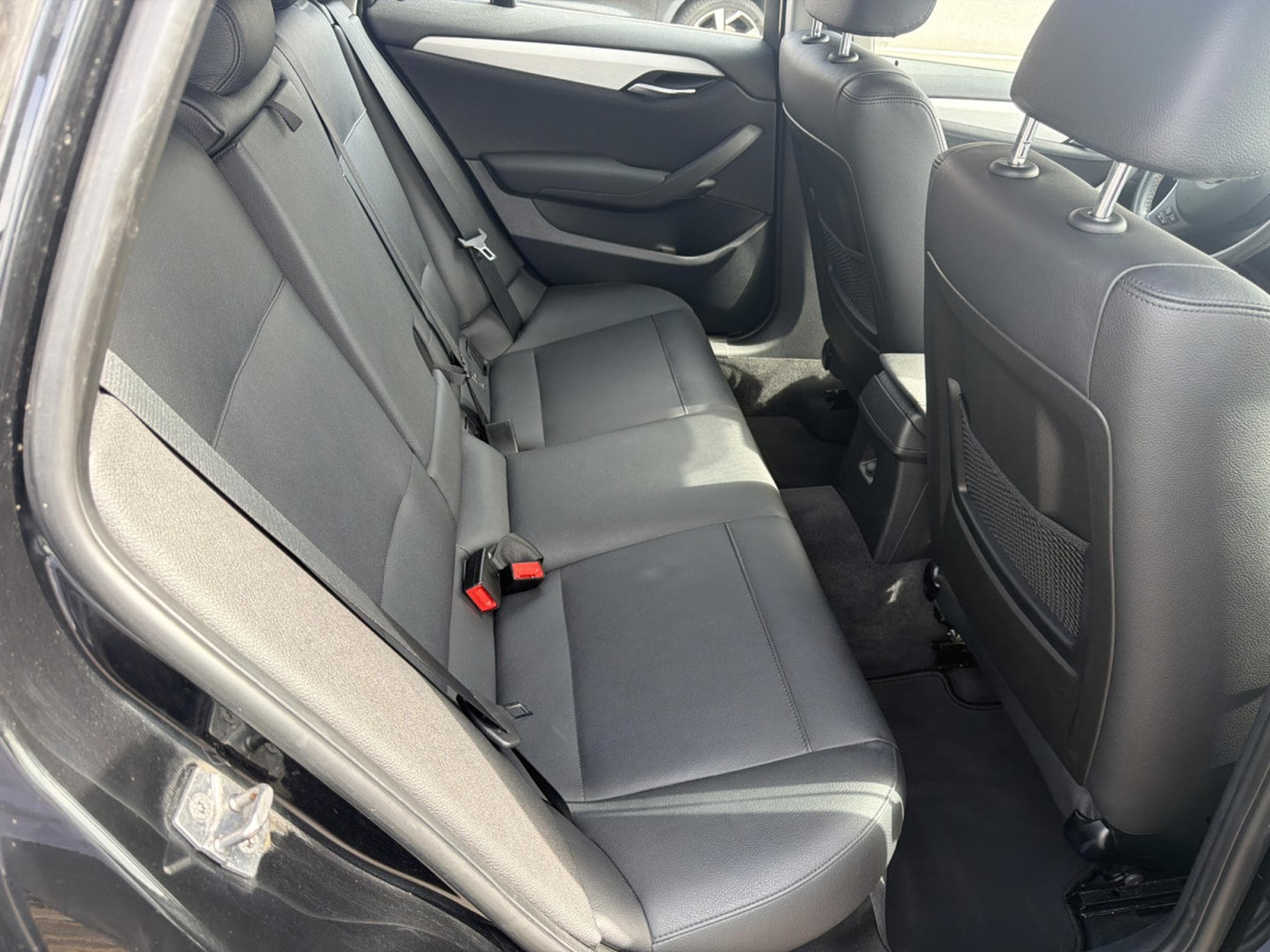 BMW X1 20D 143CV XDRIVE PACK LUXE (2011) - Photo 8