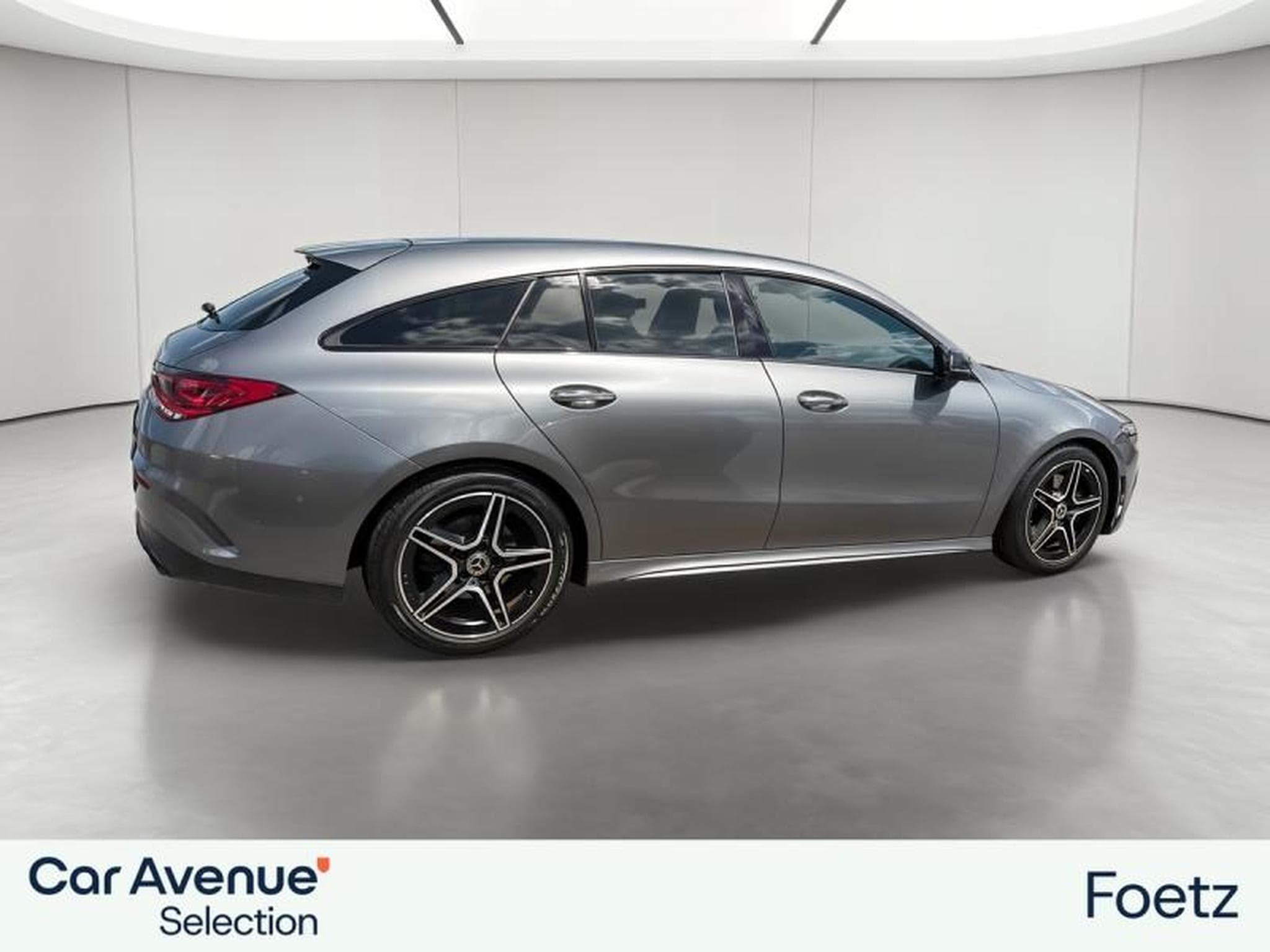 Mercedes CLA 220 d 190ch AMG Line 8G-DCT (2022) - Foto 5