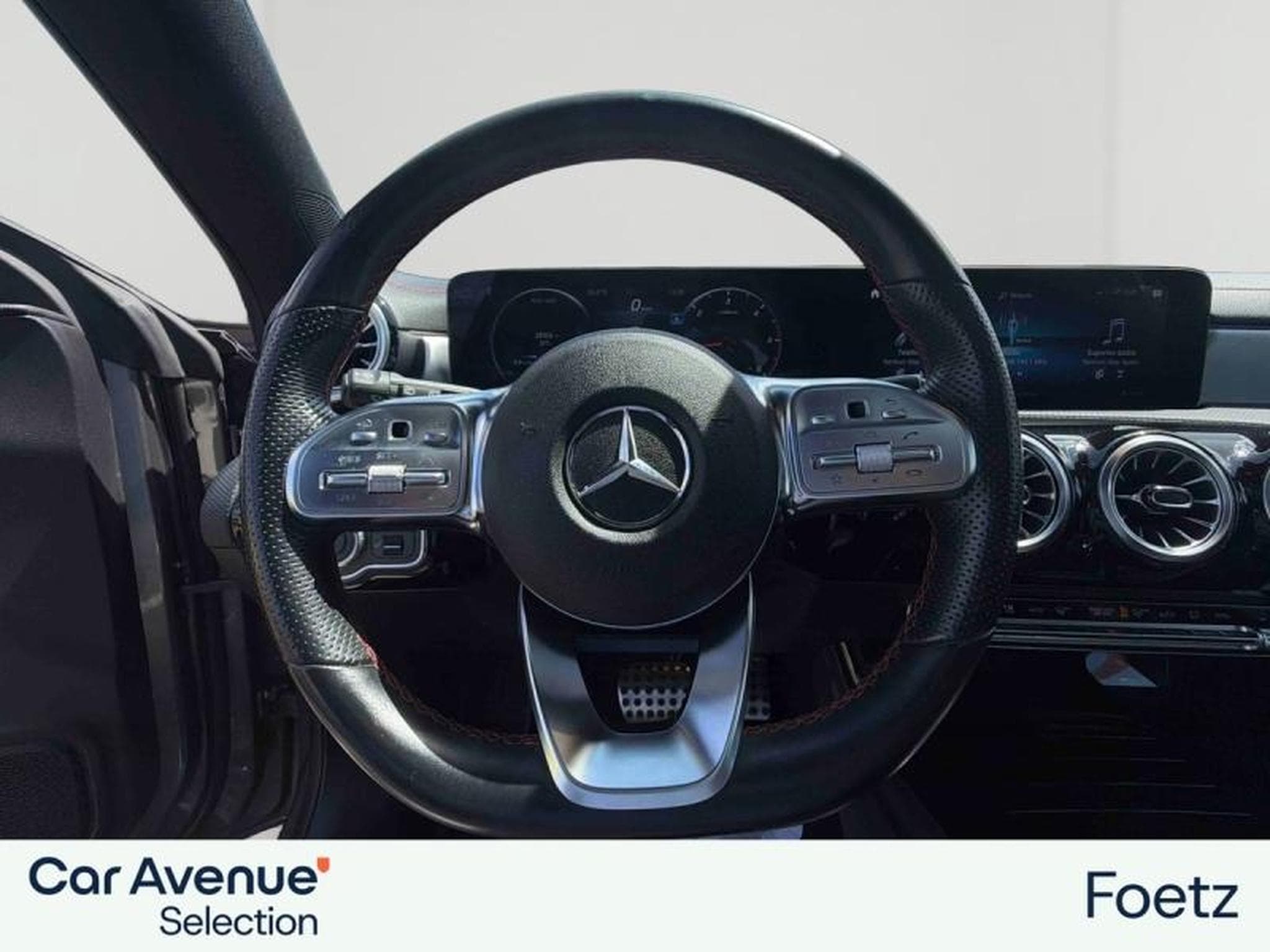 Mercedes CLA 220 d 190ch AMG Line 8G-DCT (2022) - Foto 6
