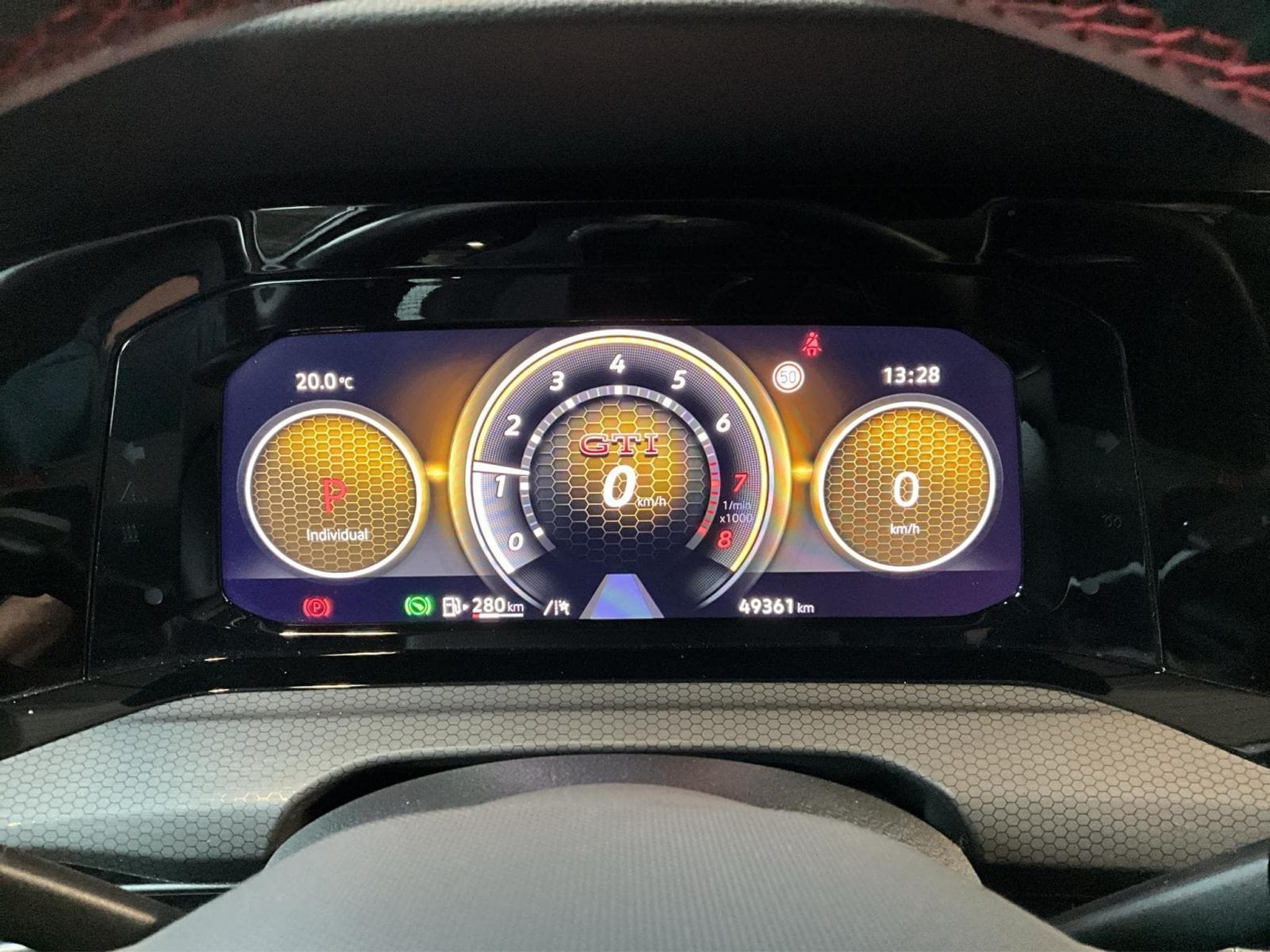 VW Golf GTI+DSG+Black-Style+Matrix-LED+Navi (2024) - Foto 11