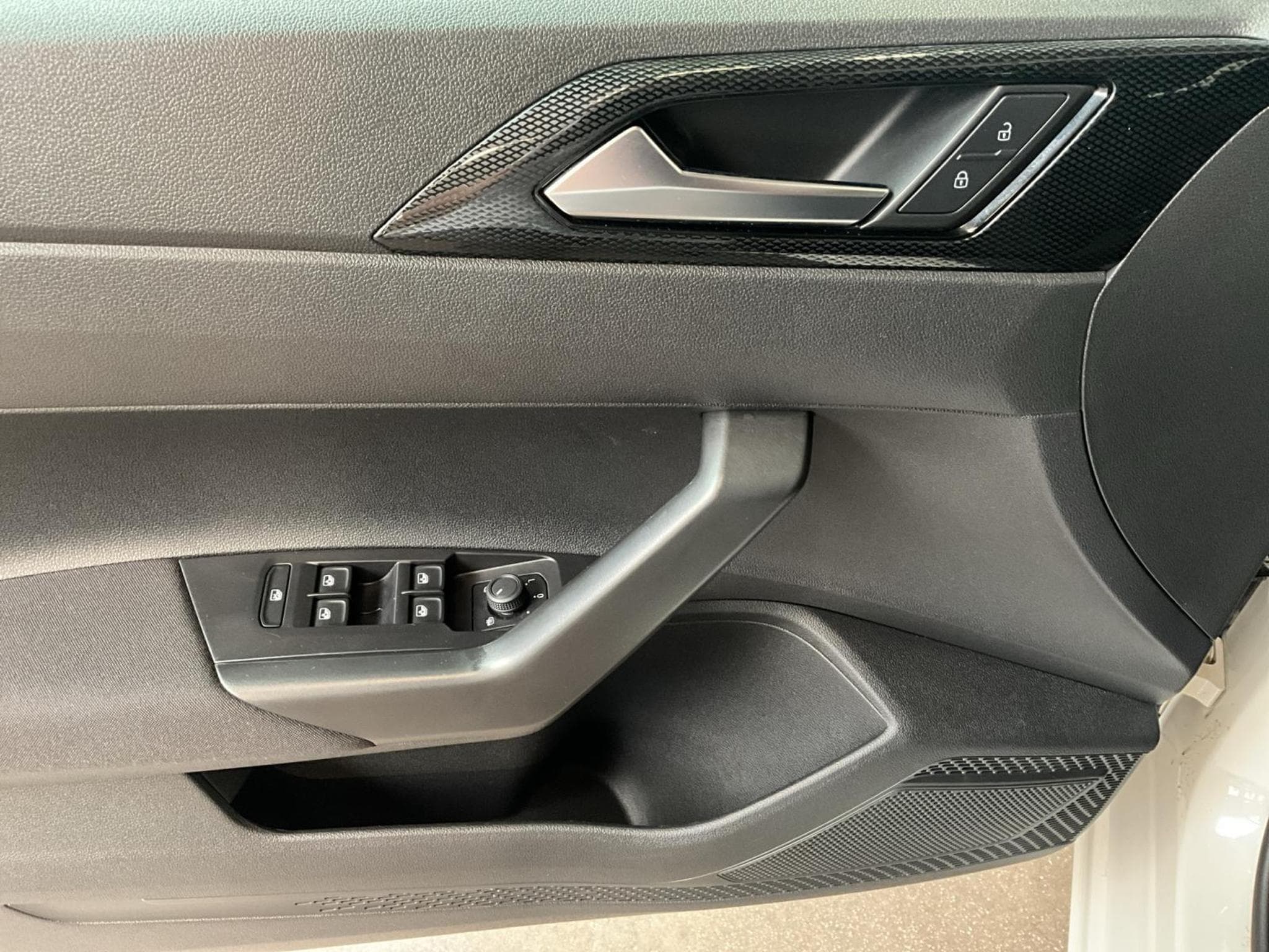 VW Polo Life+DSG+RearView+LED+Digi+ (2023) - Foto 14