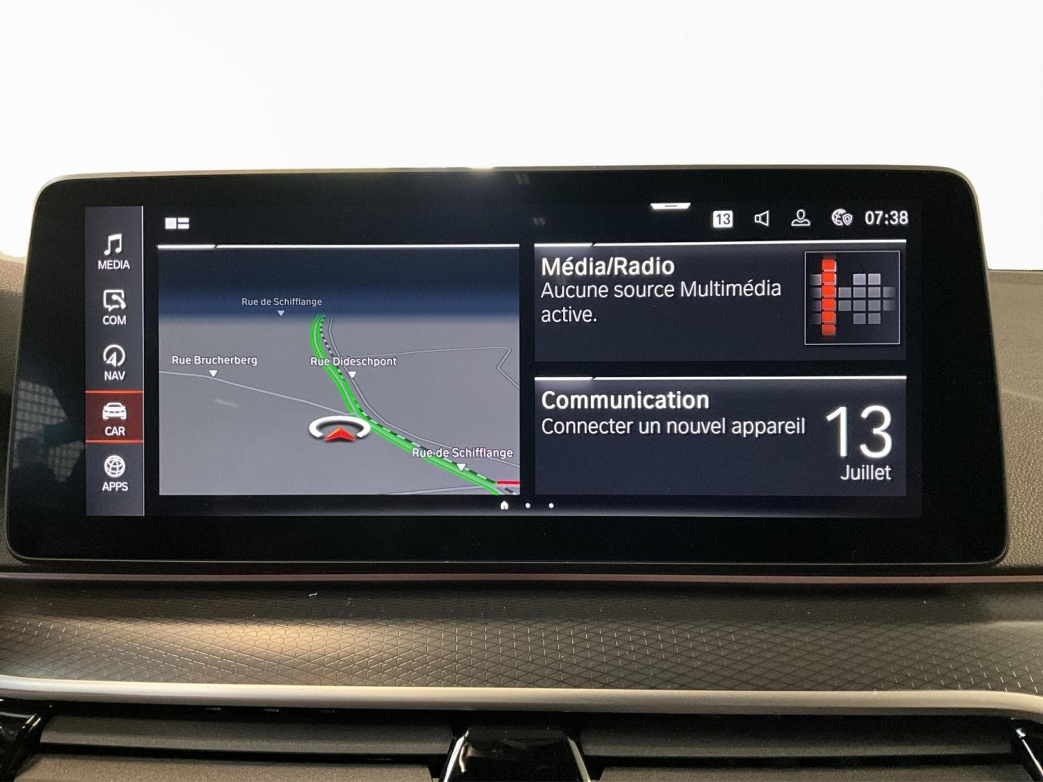 BMW 520 Xdrive+M-Sport+AT+BlackStyle+Panorama (2024) - Photo 13