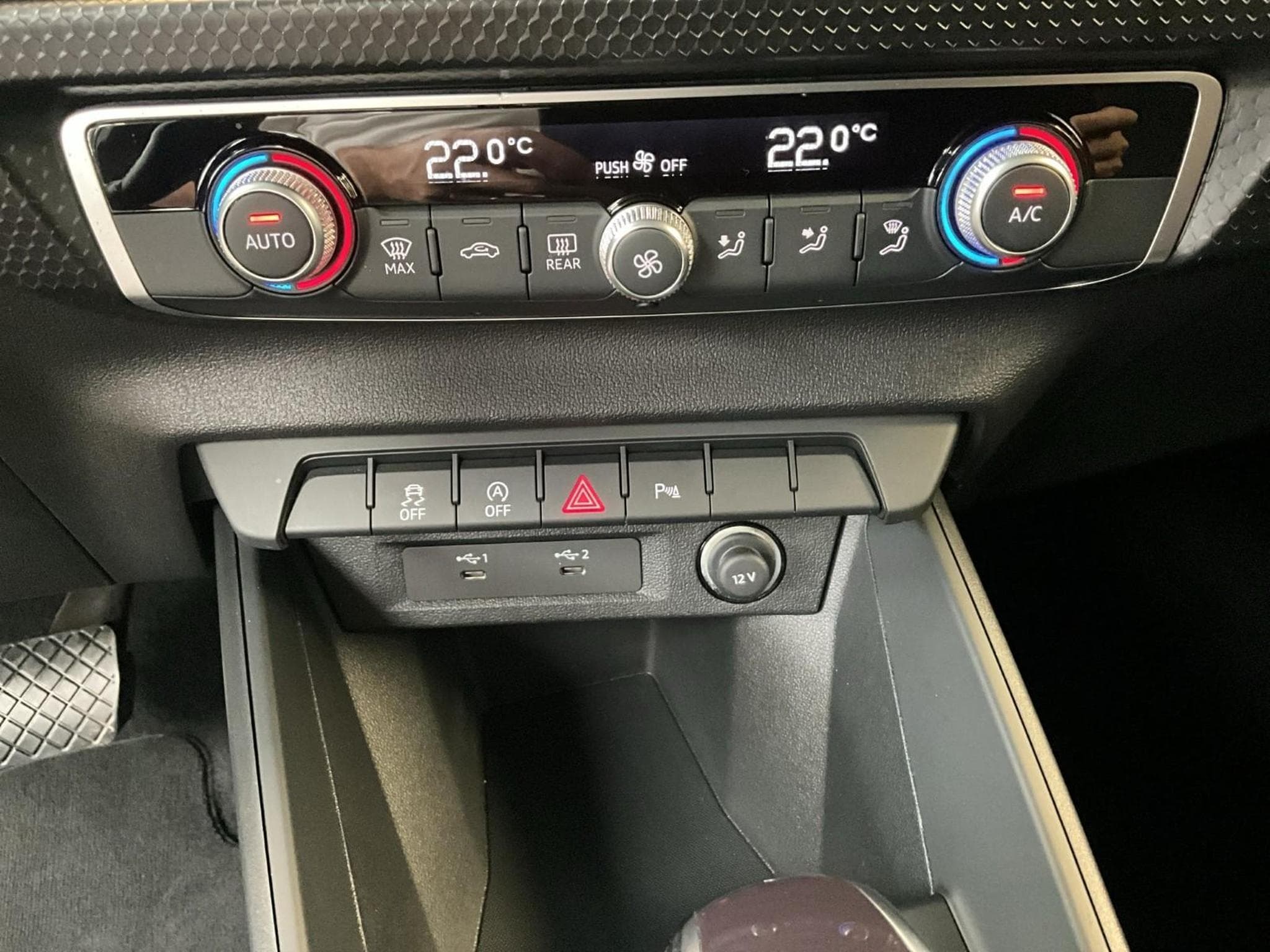 Audi A1 SB+advanced+S-Tronic+30TFSI+P.Business+Led (2025) - Photo 19