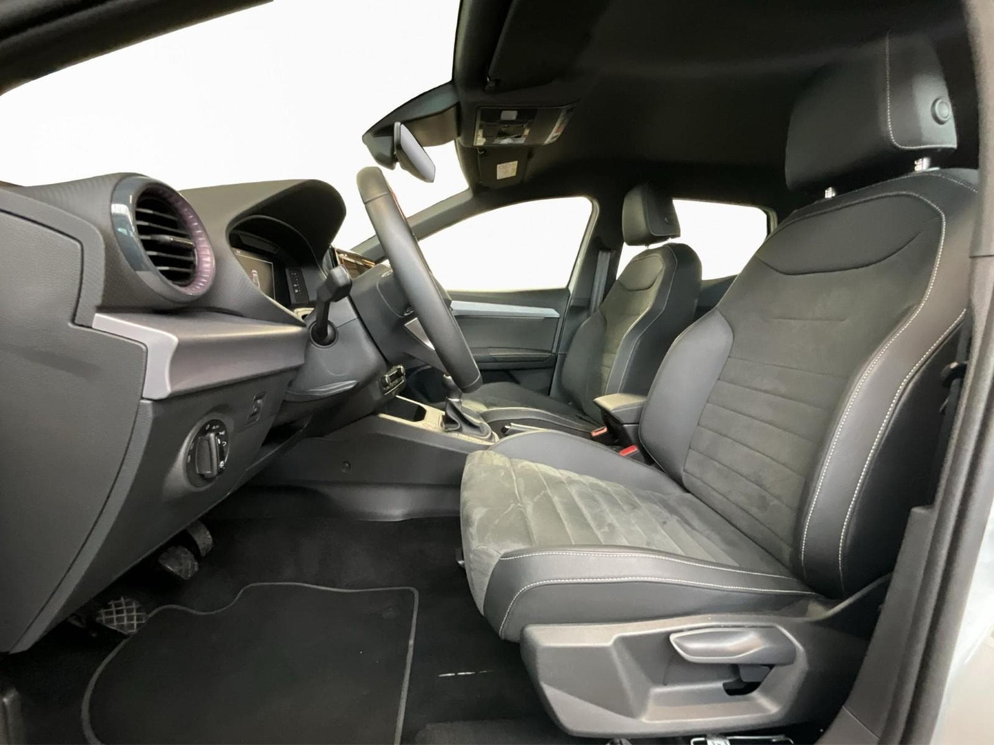 Seat Ibiza Xcellence+P:Vision+P.Luxe+Full-Link (2025) - Photo 9