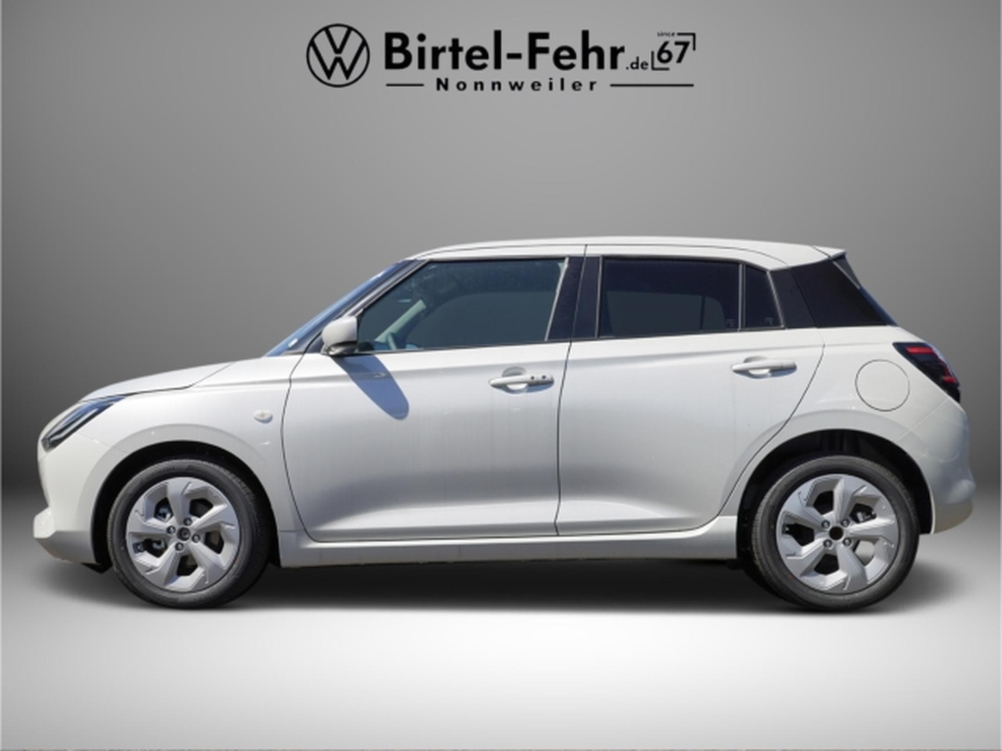 Suzuki Swift 1.2 Dualjet Hybrid Kamera Navi Automatik 8-fach bereift (2025) - Photo 2