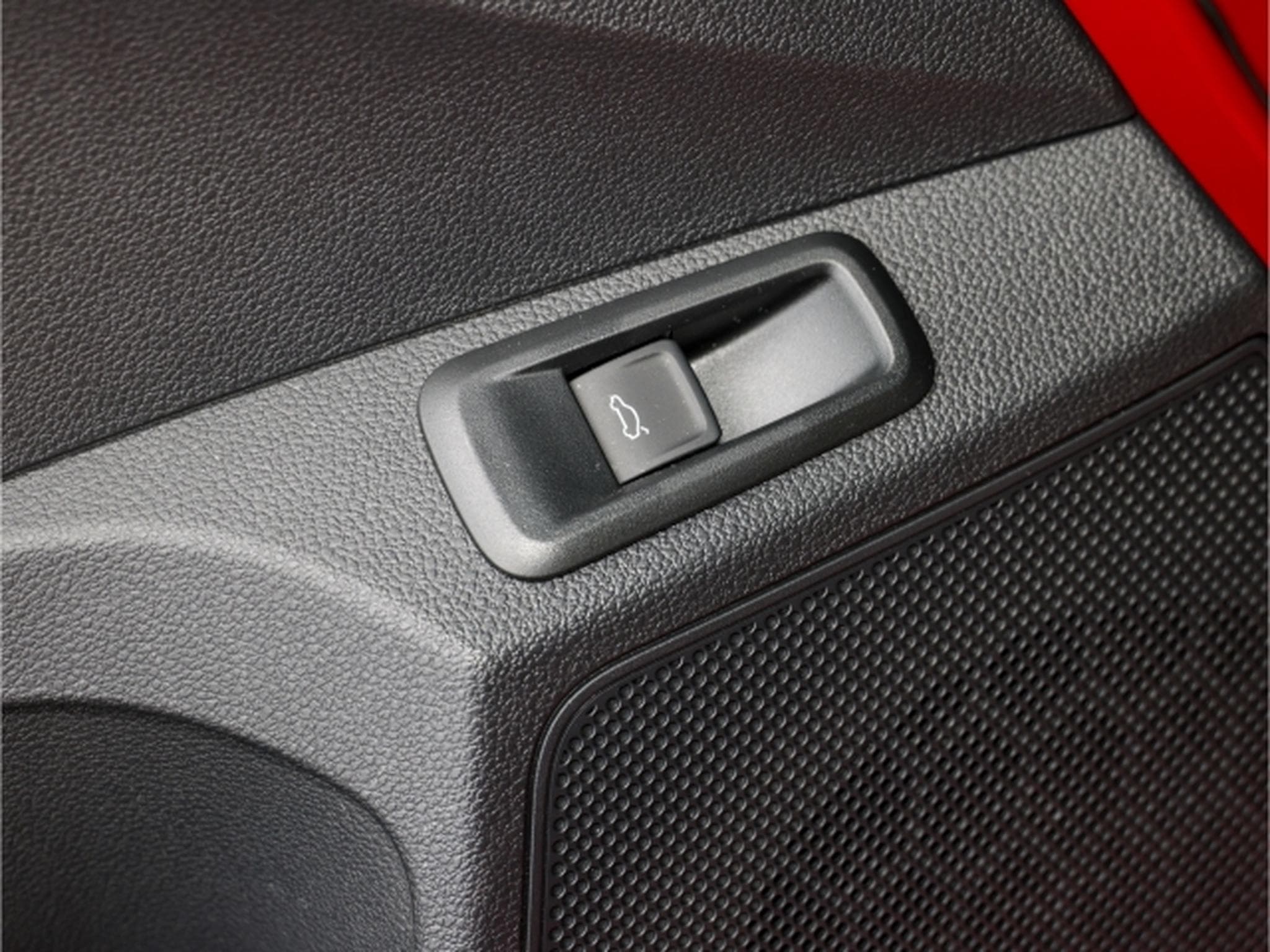 Skoda Kamiq First Edition 1.5 TSI DSG Kamera Navi (2024) - Photo 14