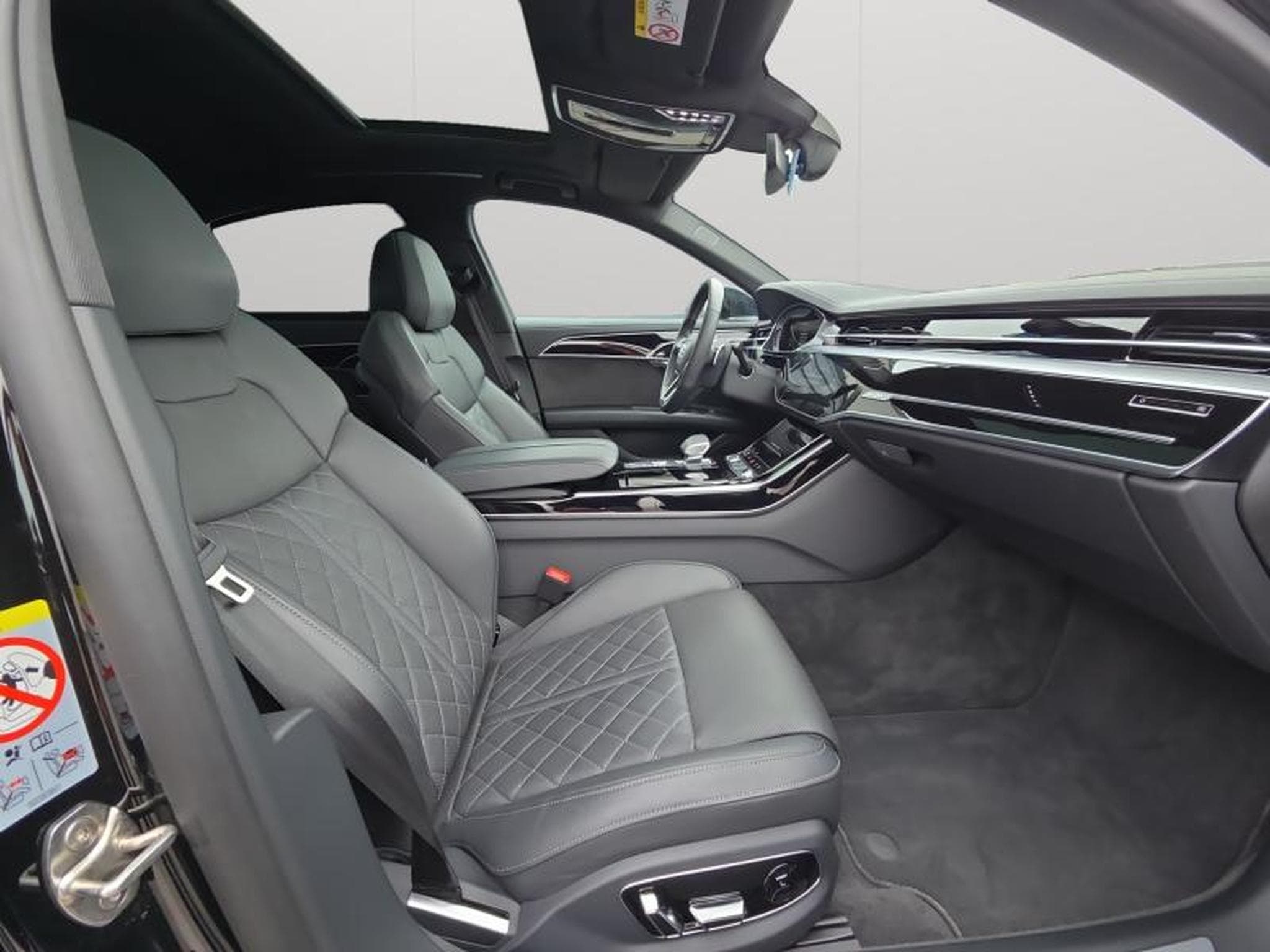 Audi A8 A8 50 TDI quattro 286 ch Tiptronic S-LINE (2025) - Foto 10