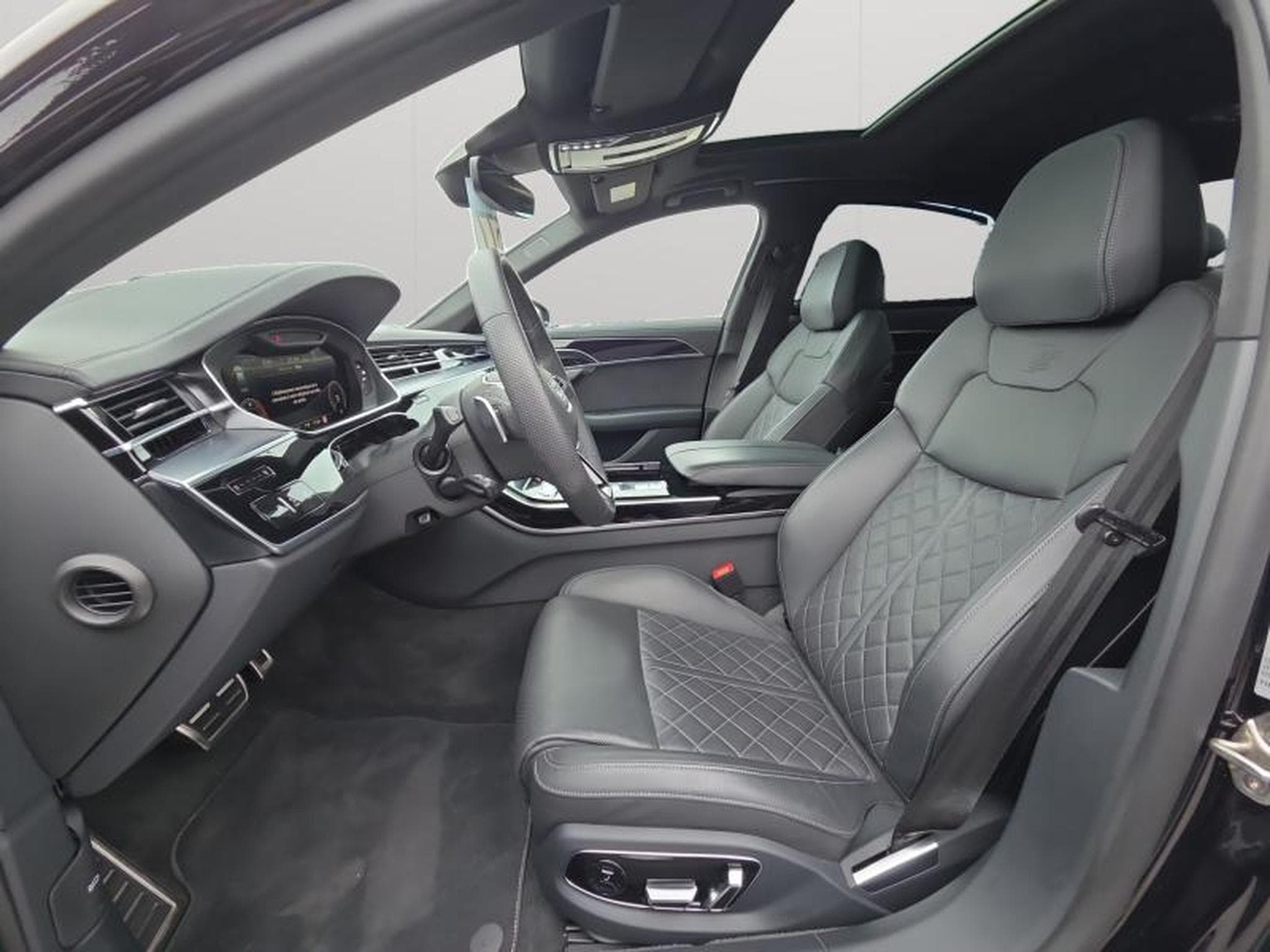 Audi A8 A8 50 TDI quattro 286 ch Tiptronic S-LINE (2025) - Foto 12