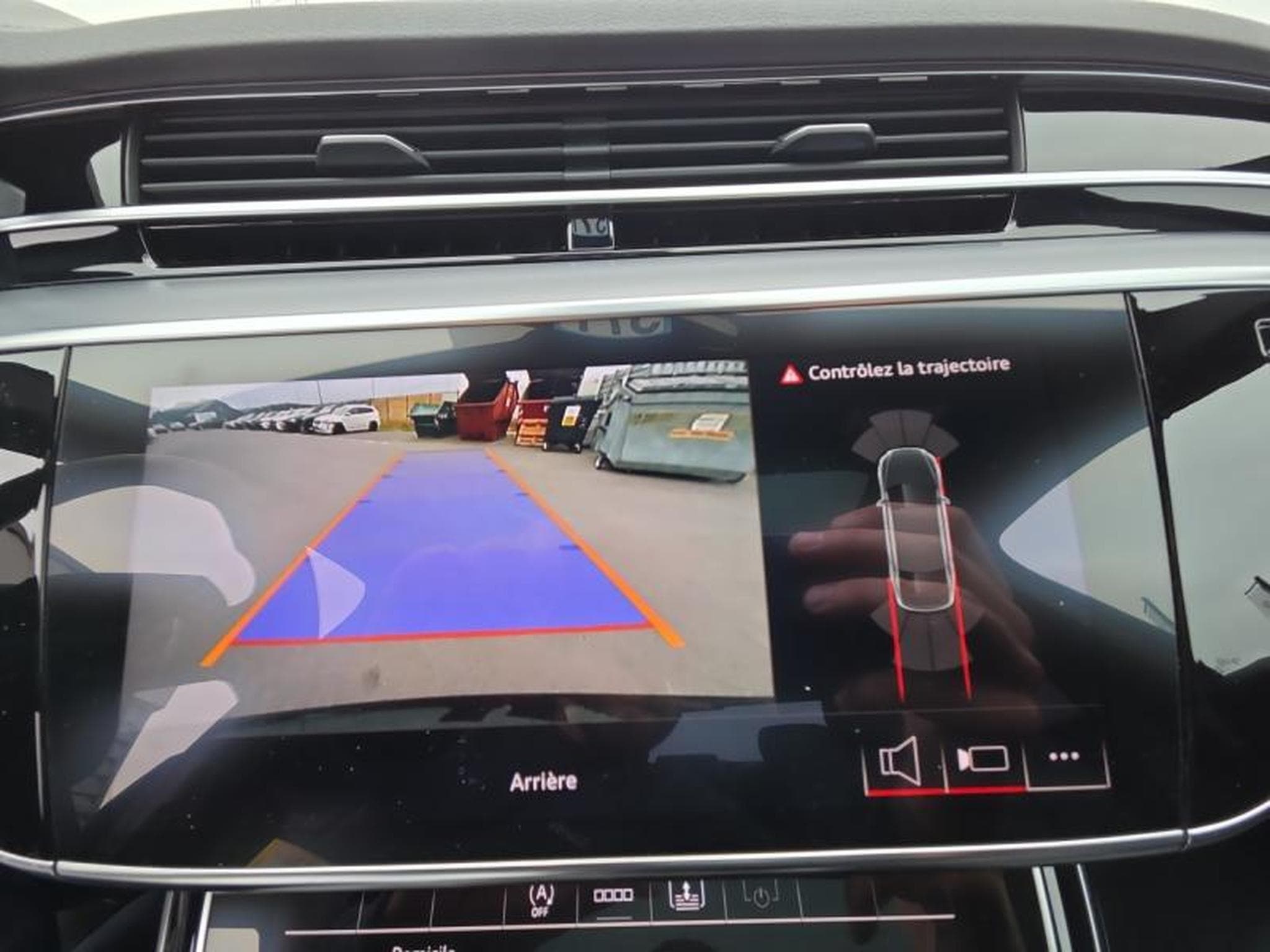 Audi A8 A8 50 TDI quattro 286 ch Tiptronic S-LINE (2025) - Foto 16