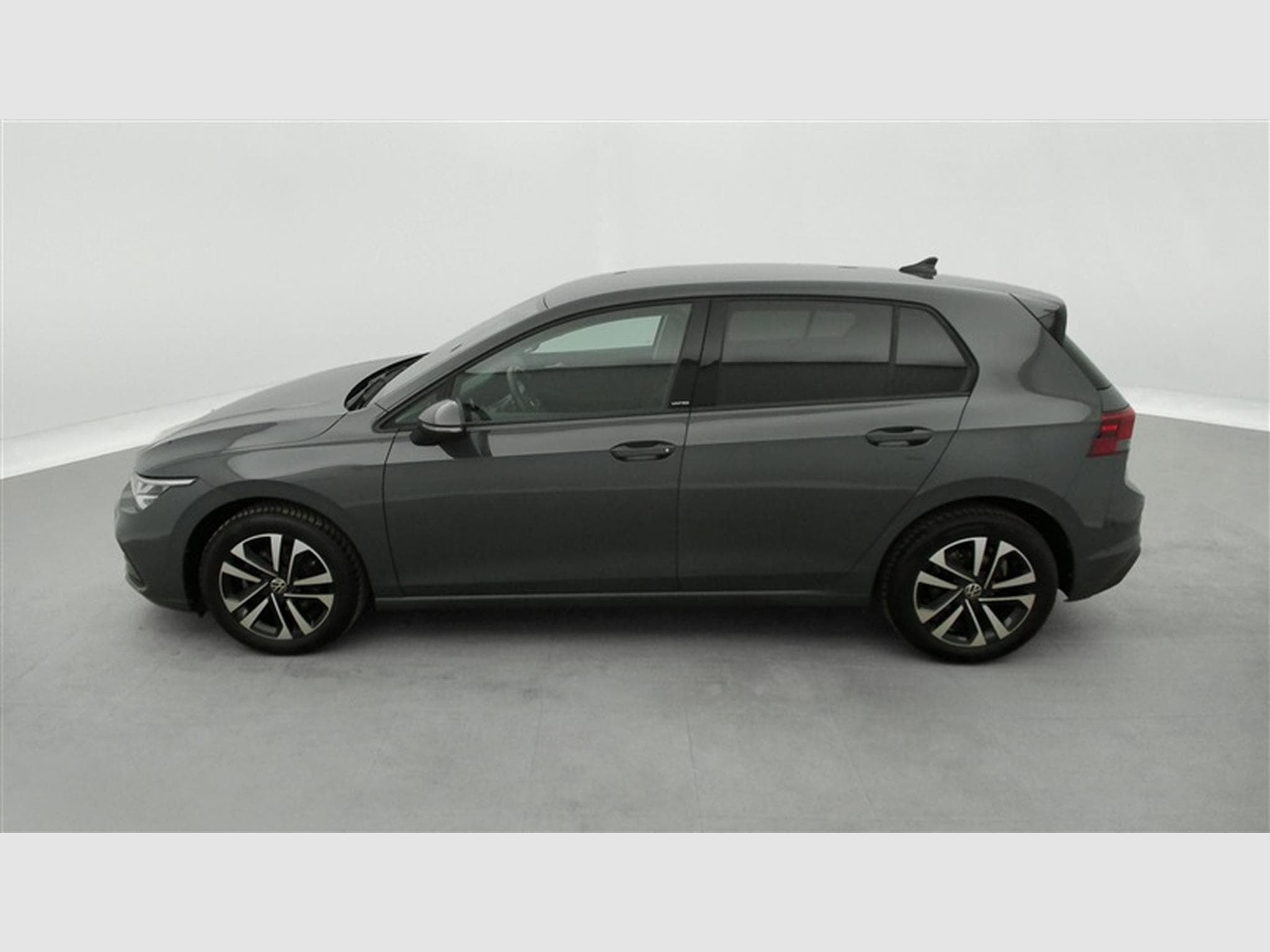 VW Golf 1.0 TSI 110cv United NAVI / FULL LED / PDC AV+AR / JA 16" (2021) - Photo 3
