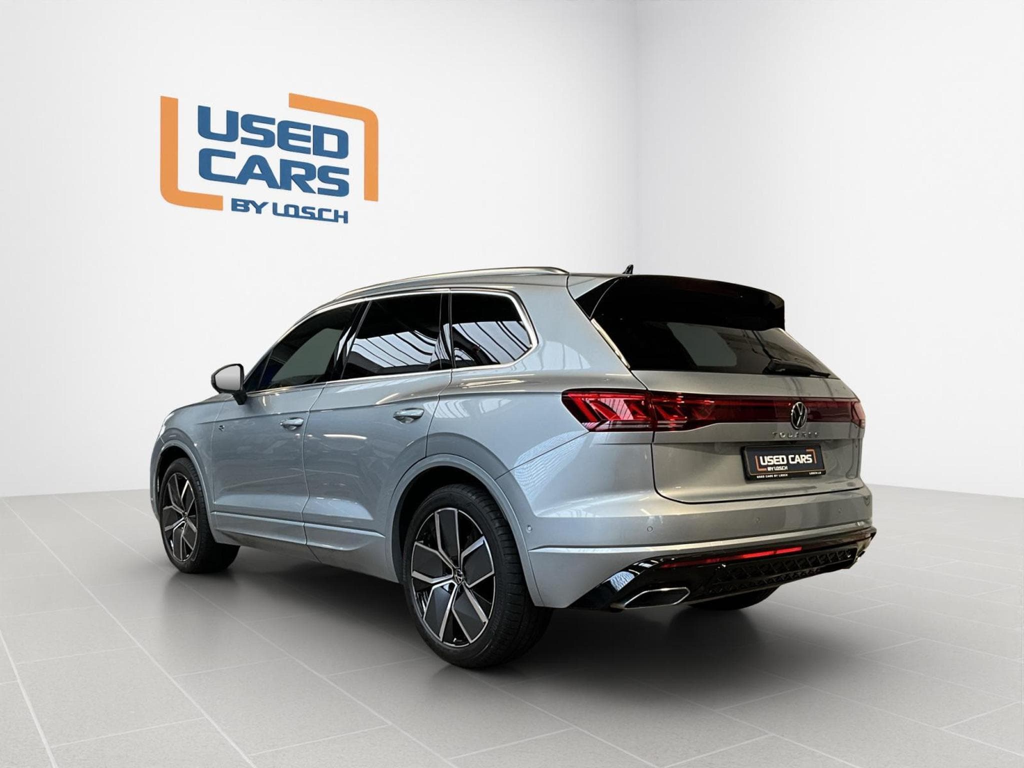 VW Touareg R-Line+V6+Aut.+4M+Pano+360 (2025) - Foto 6