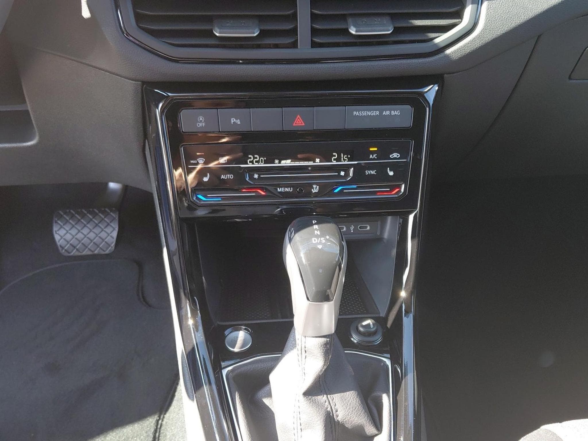 VW T-Cross Life (2026) - Foto 13